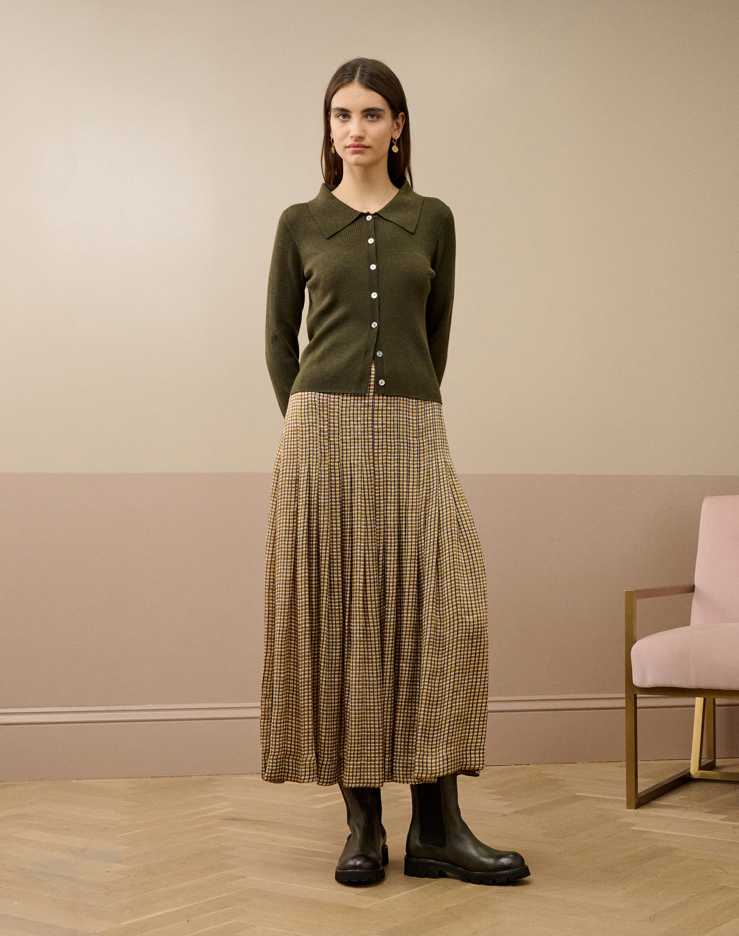 Graphic Check Pleated Skirt