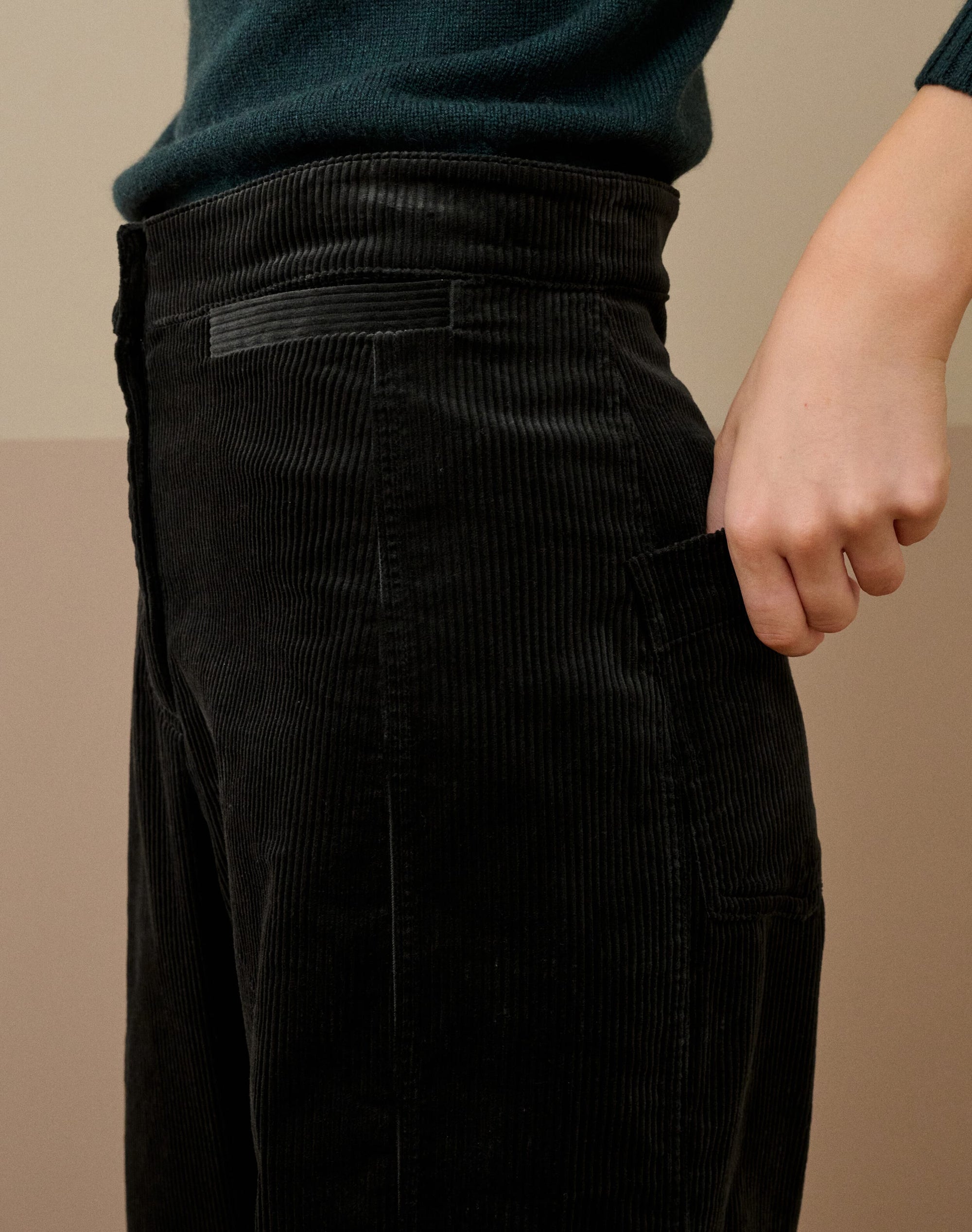 Organic Corduroy Barrel Leg Trousers