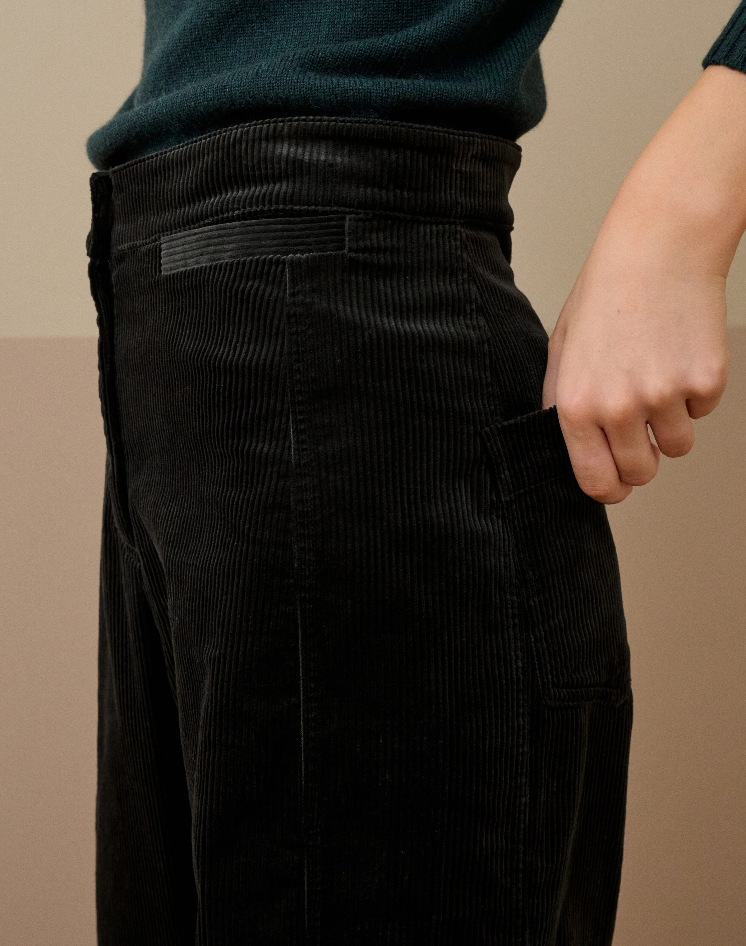 Organic Corduroy Barrel Leg Trousers