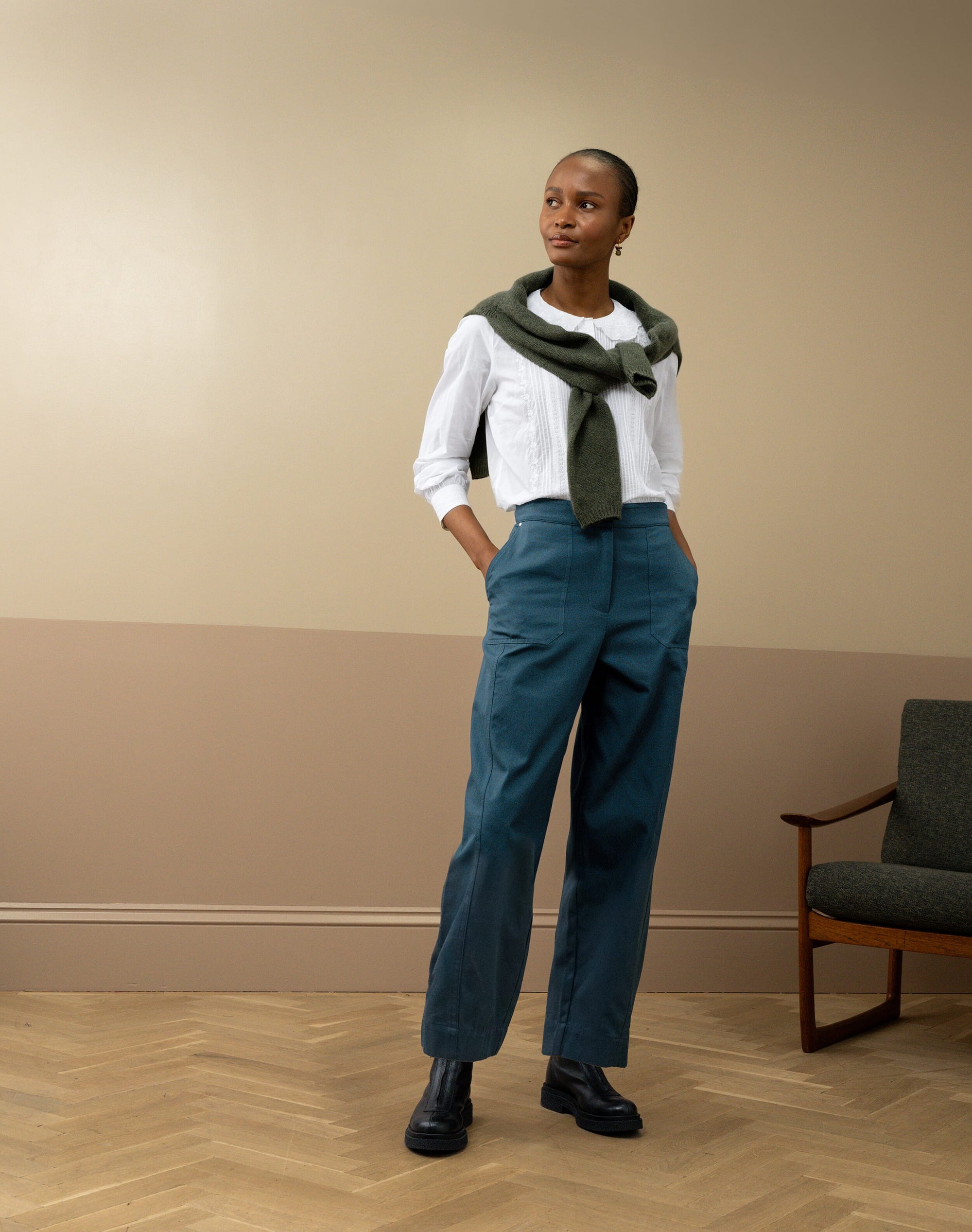 Cotton Canvas Barrel Leg Trousers