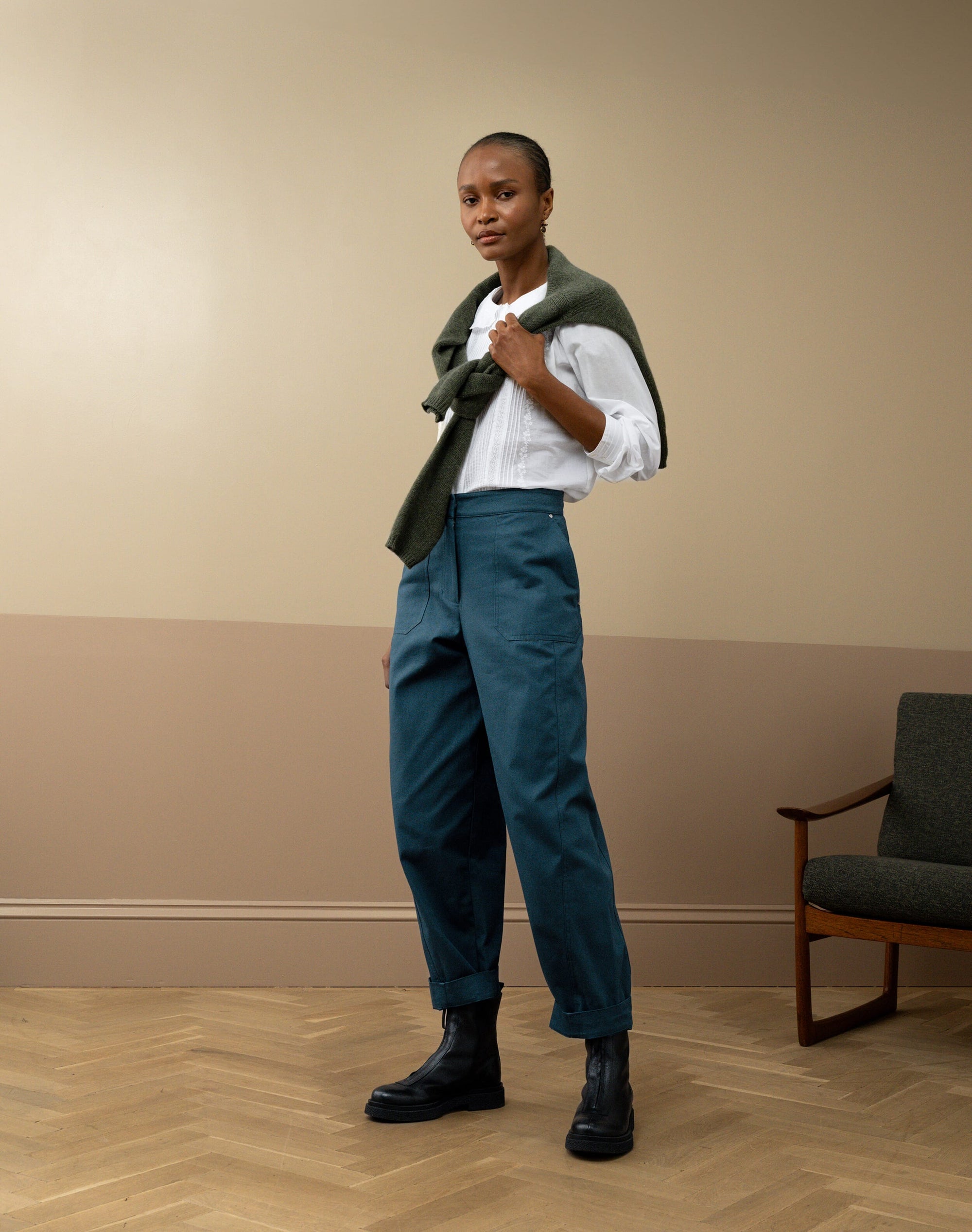 Cotton Canvas Barrel Leg Trousers