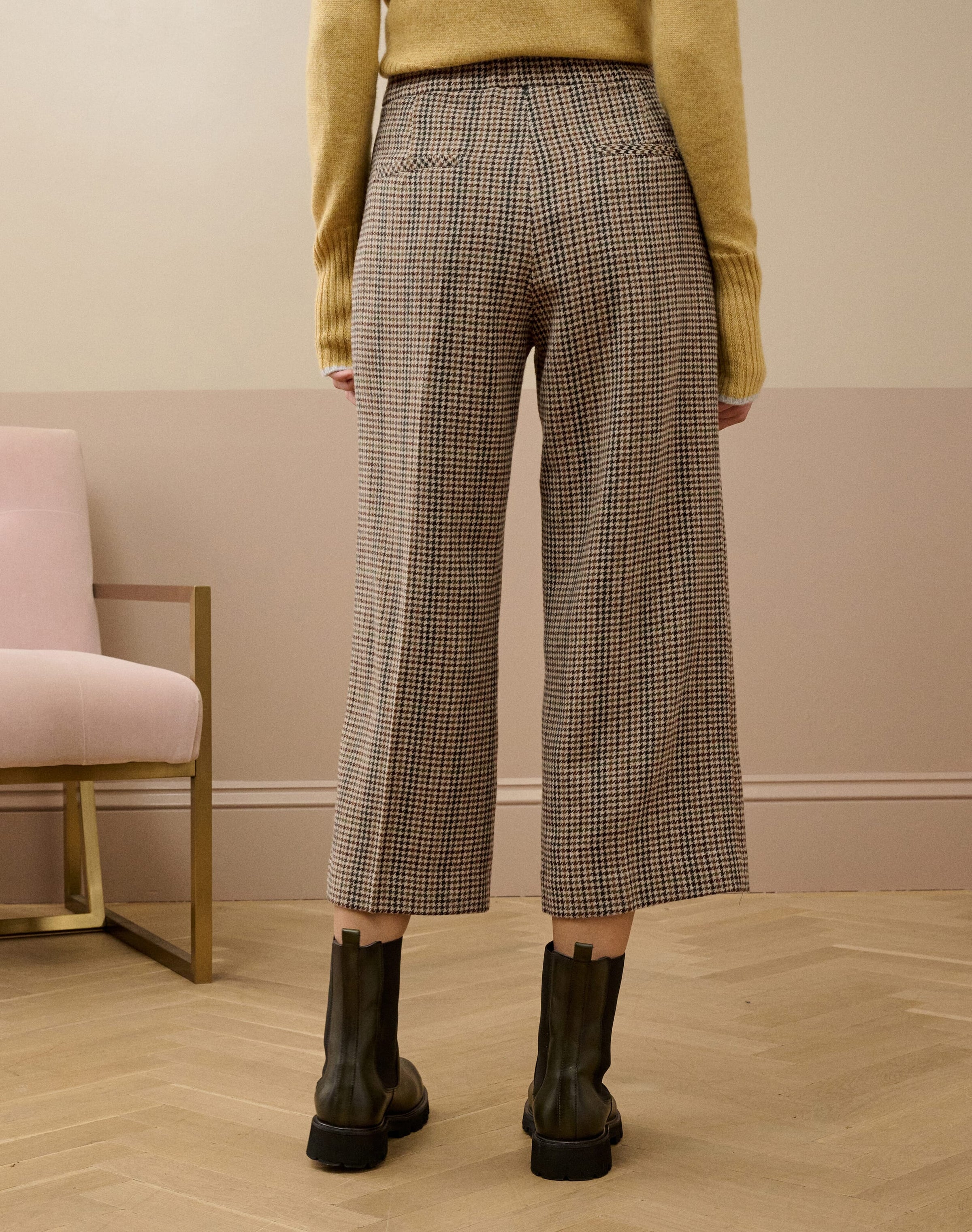 Houndstooth Wool Cropped Trousers