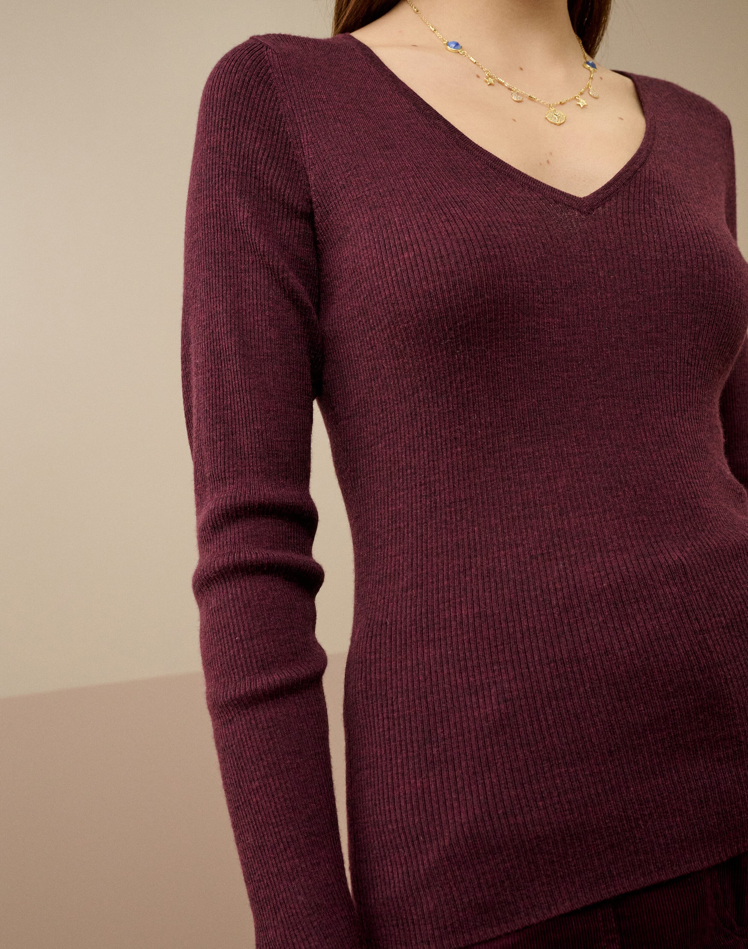 Merino Ribbed V Neck Jumper