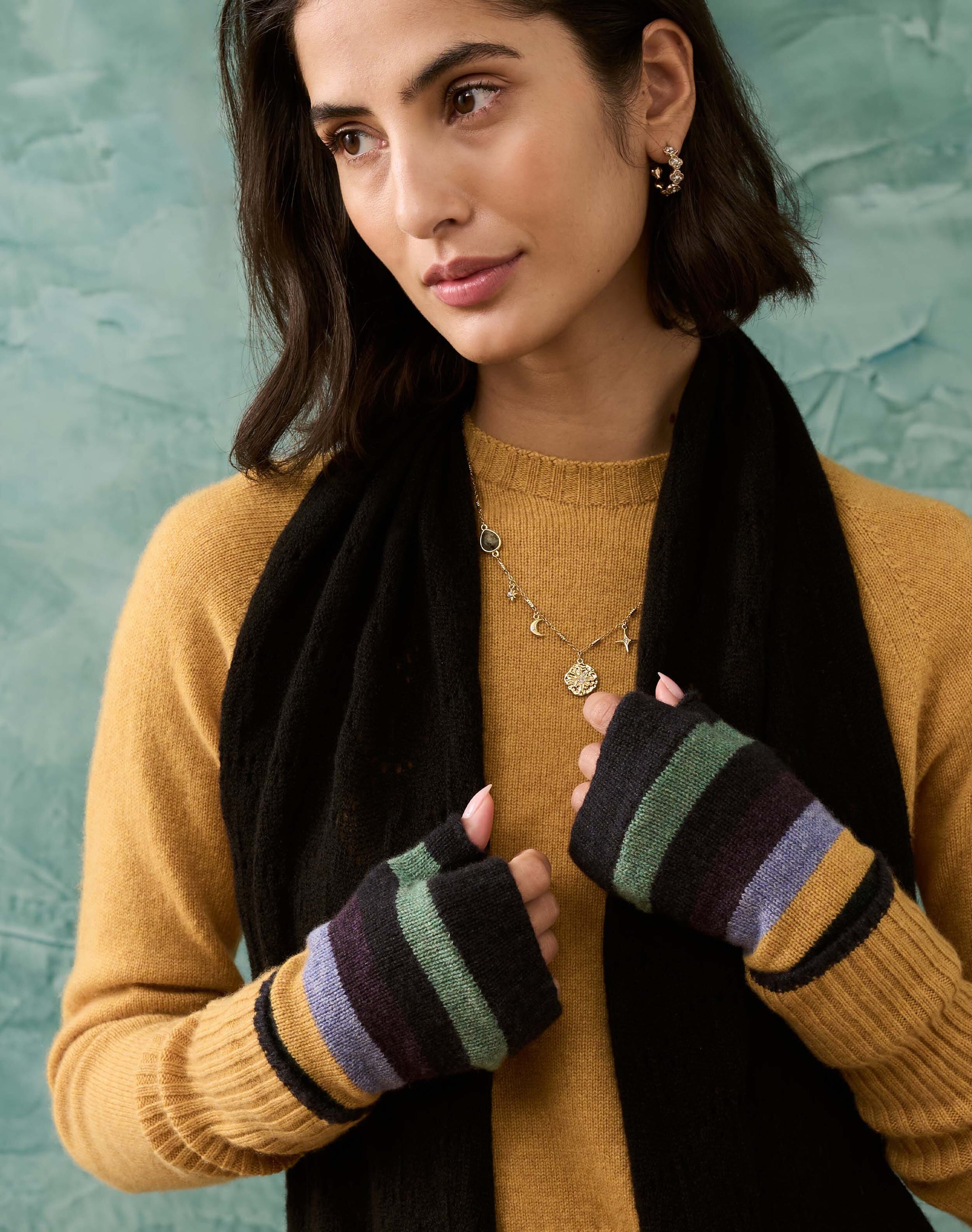 Women's Cashmere Stripe Wristwarmers
