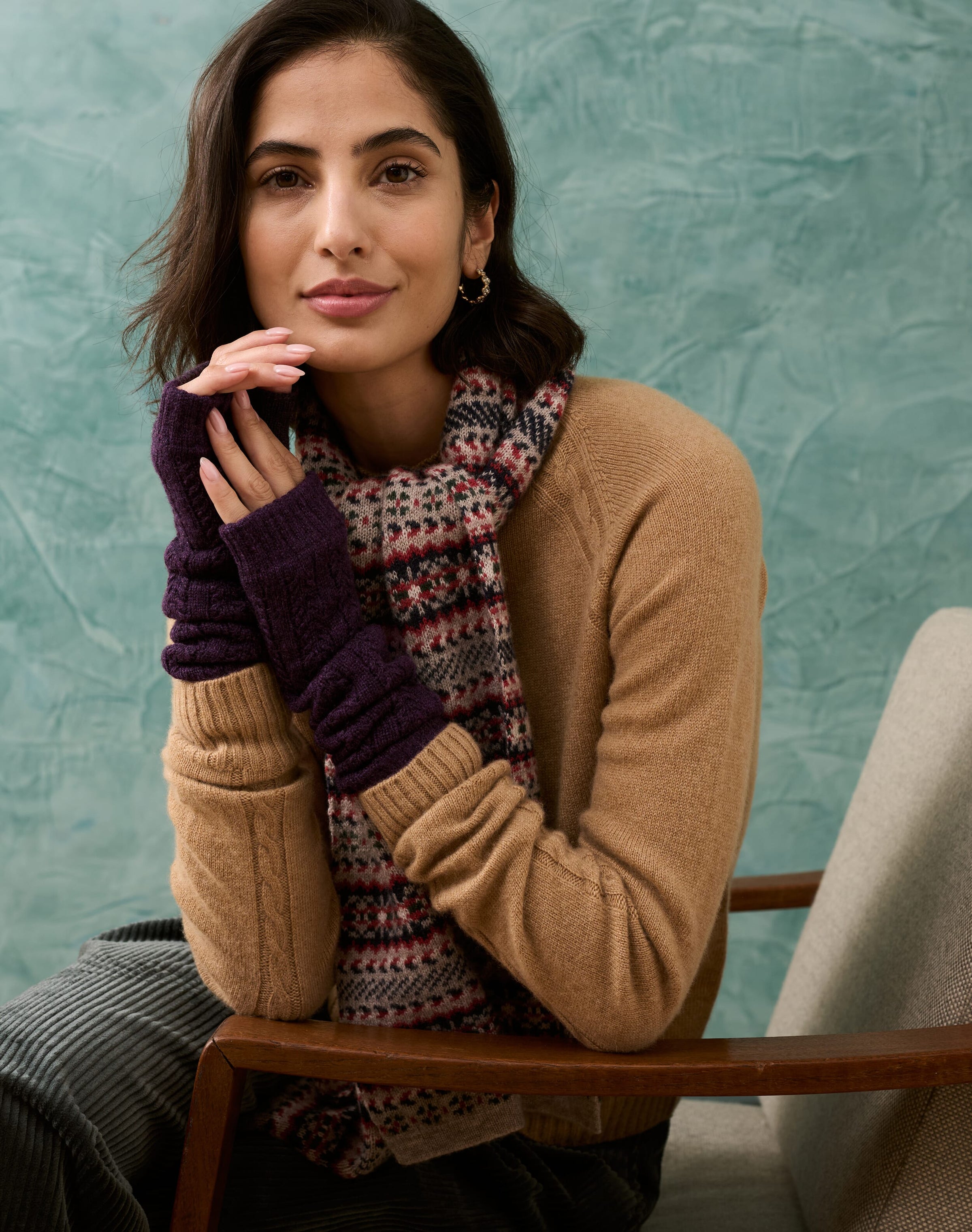 Women's Cashmere Cable Wristwarmers