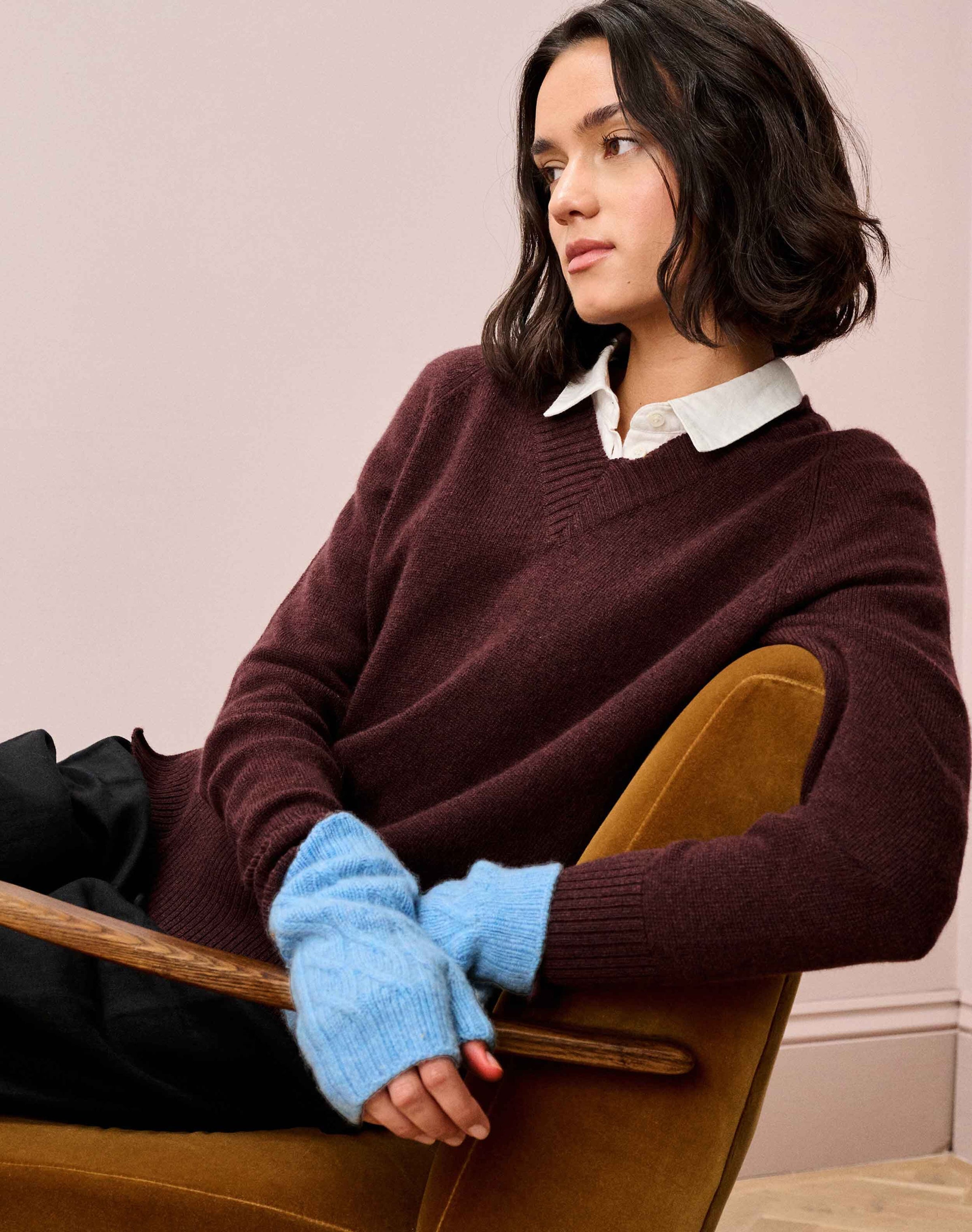 Women's Cashmere Cable Wristwarmers