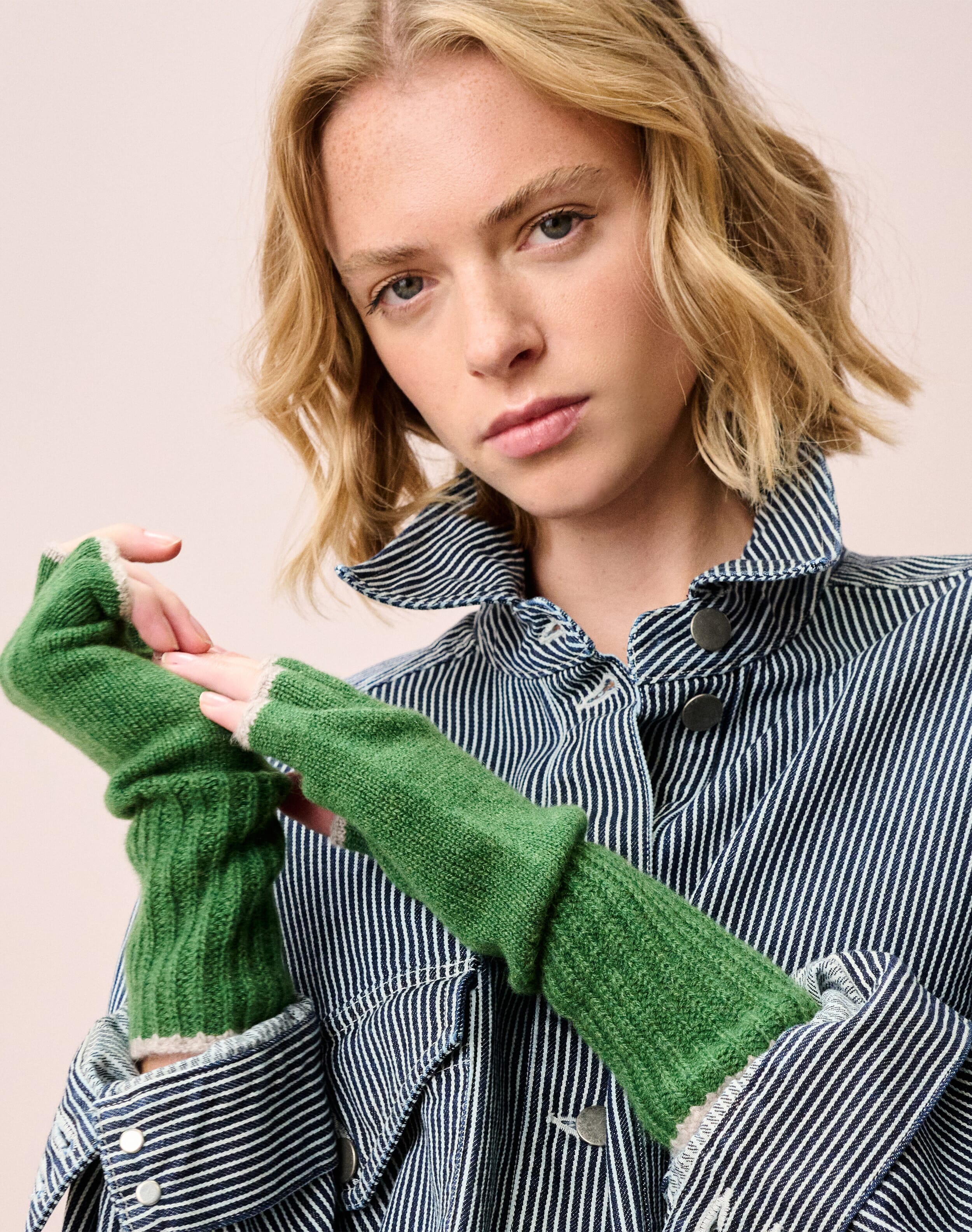 Women's Cashmere Fingerless Gloves