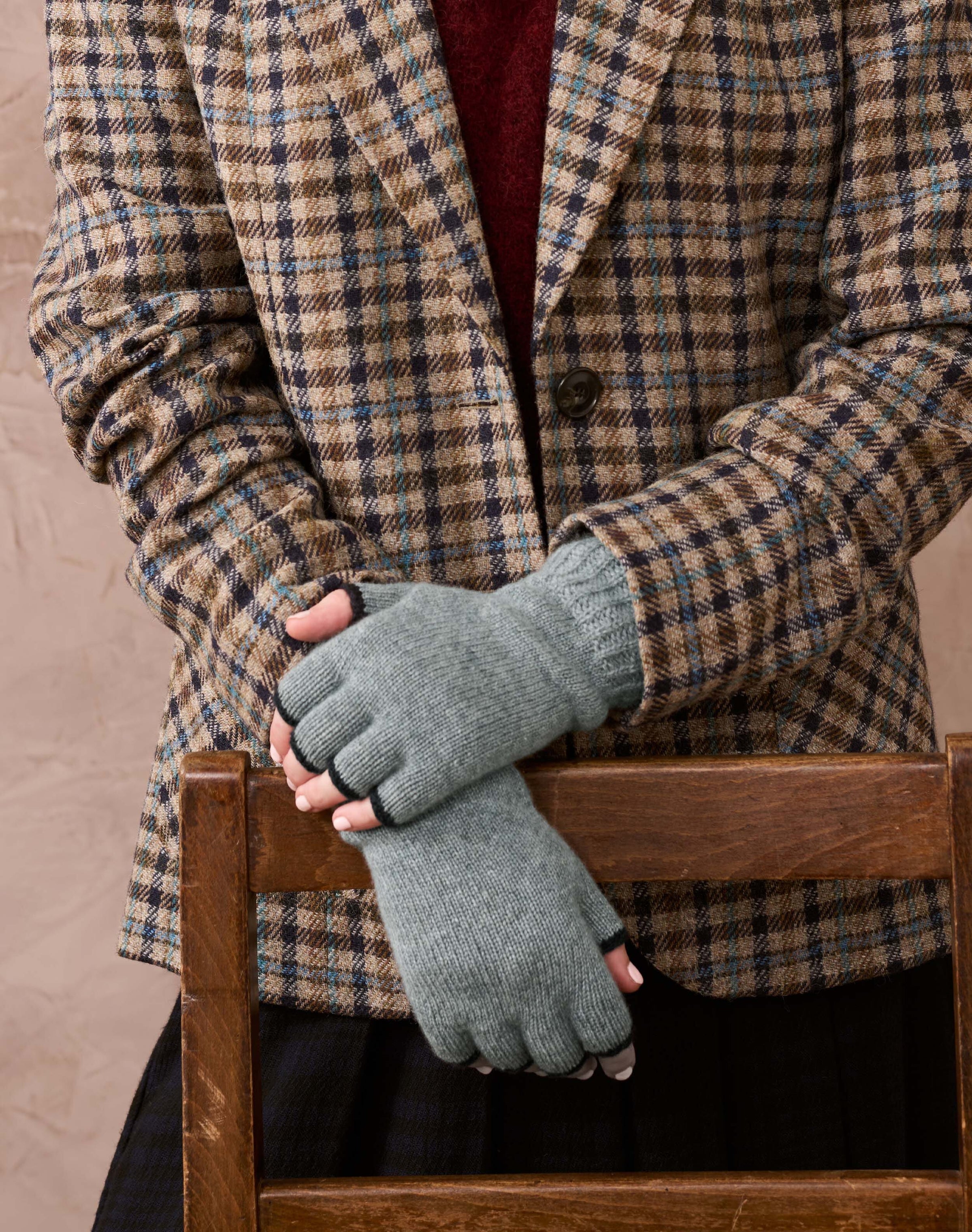 Women's Cashmere Fingerless Gloves