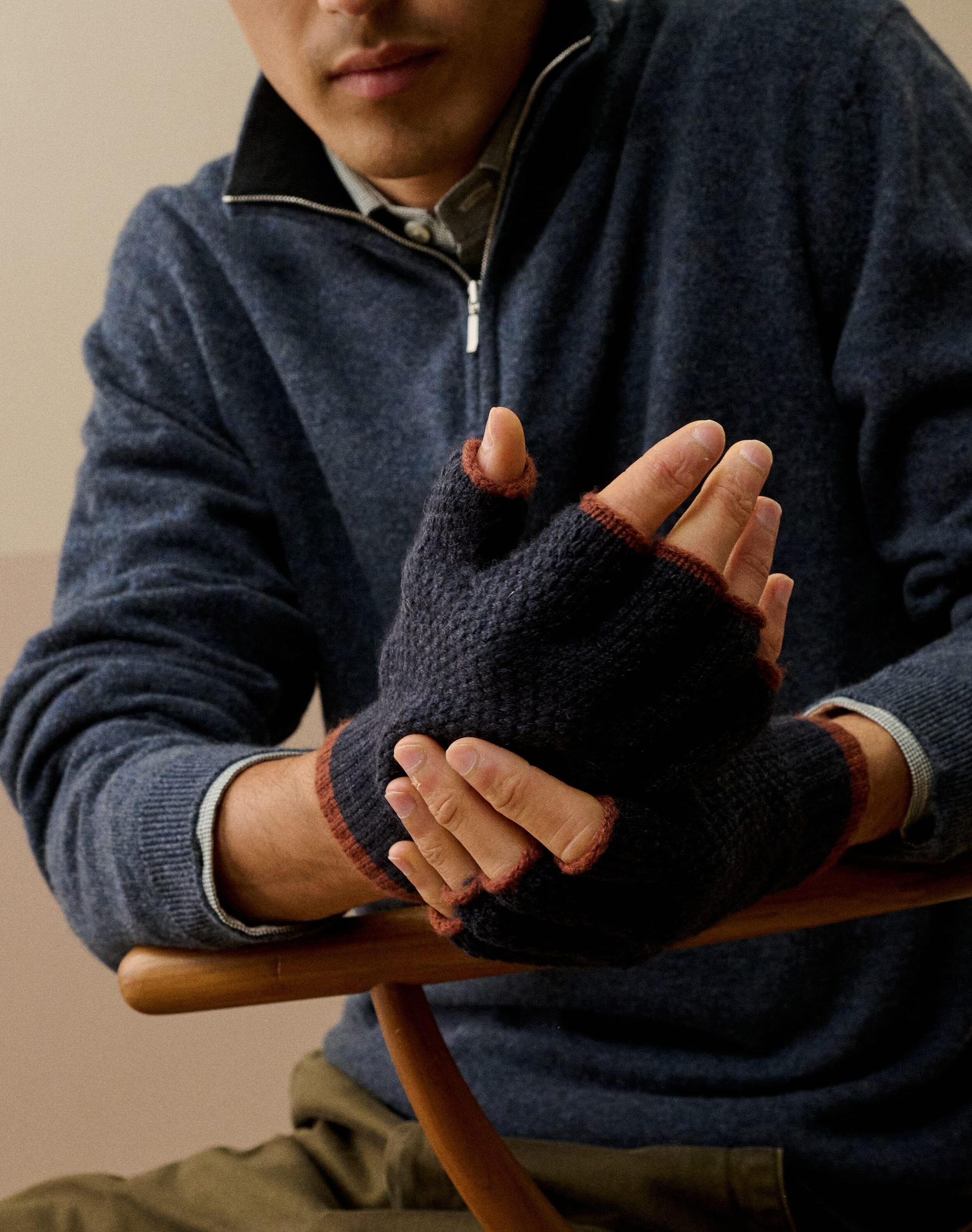 Men's Cashmere Tipped Fingerless Gloves