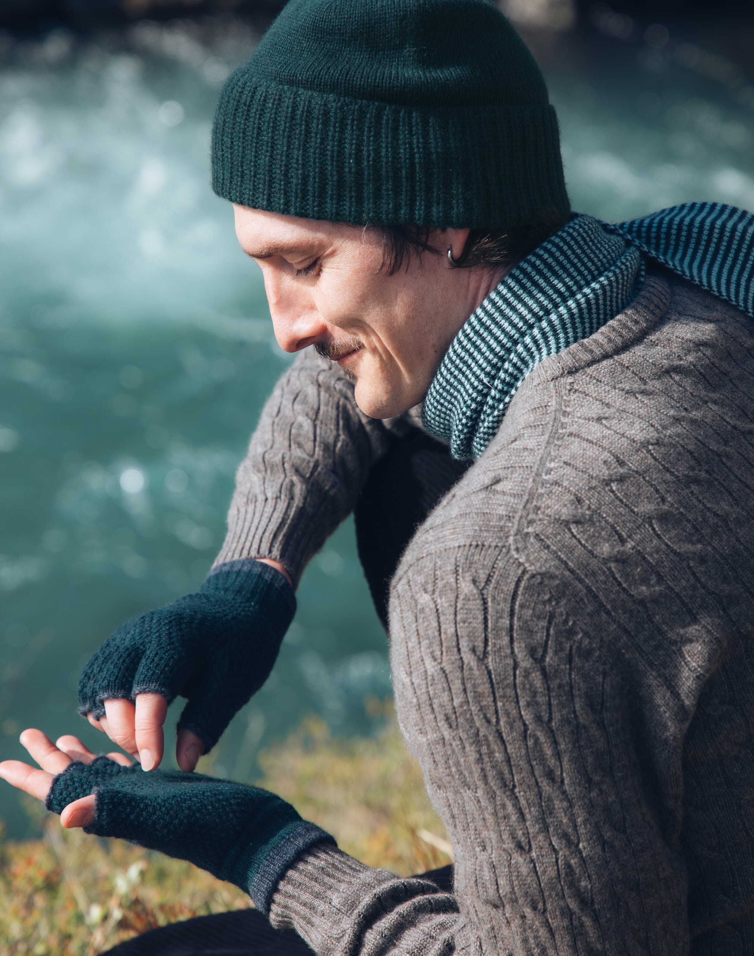 Men's Cashmere Tipped Fingerless Gloves