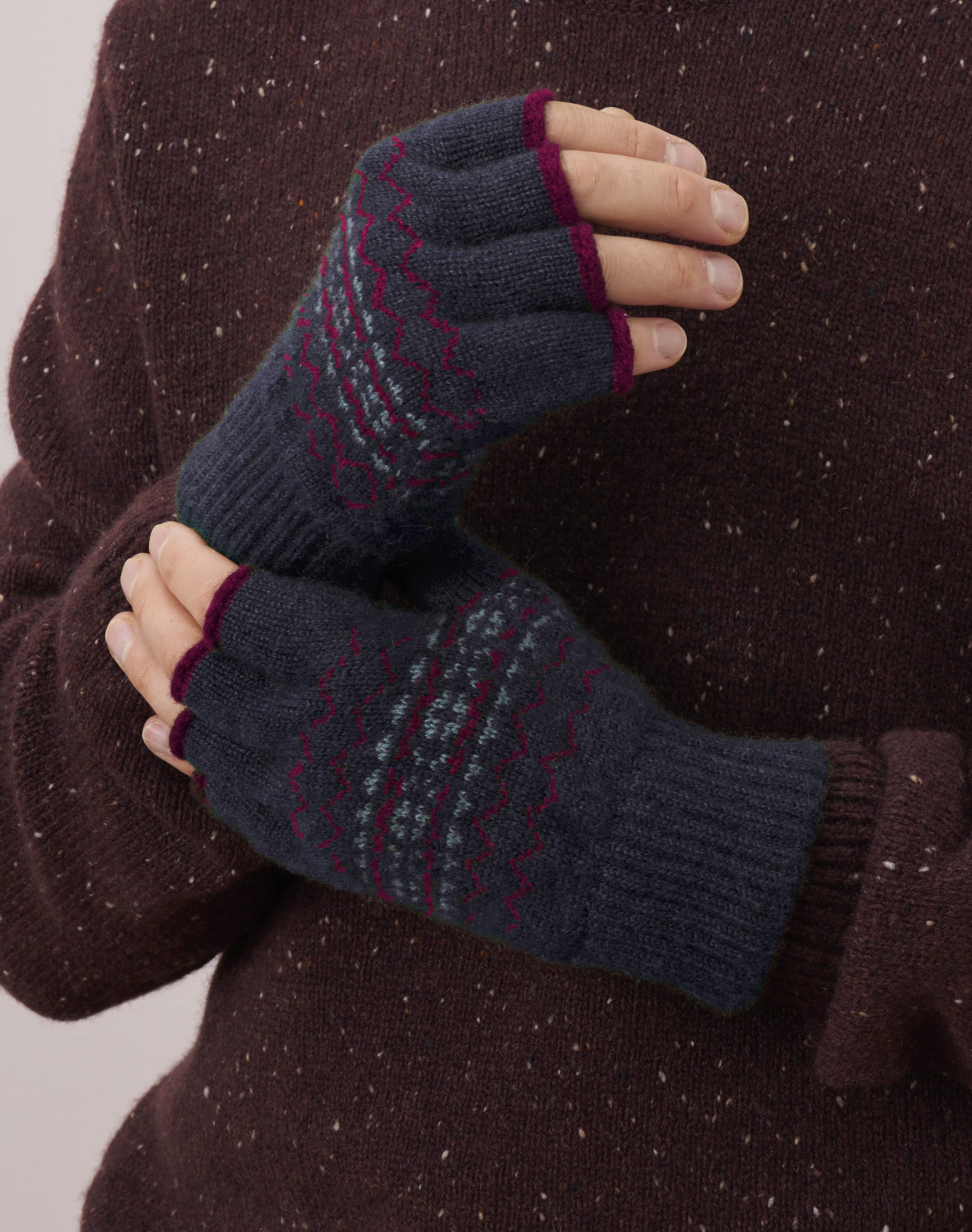 Men's Cashmere Folk Fingerless Gloves