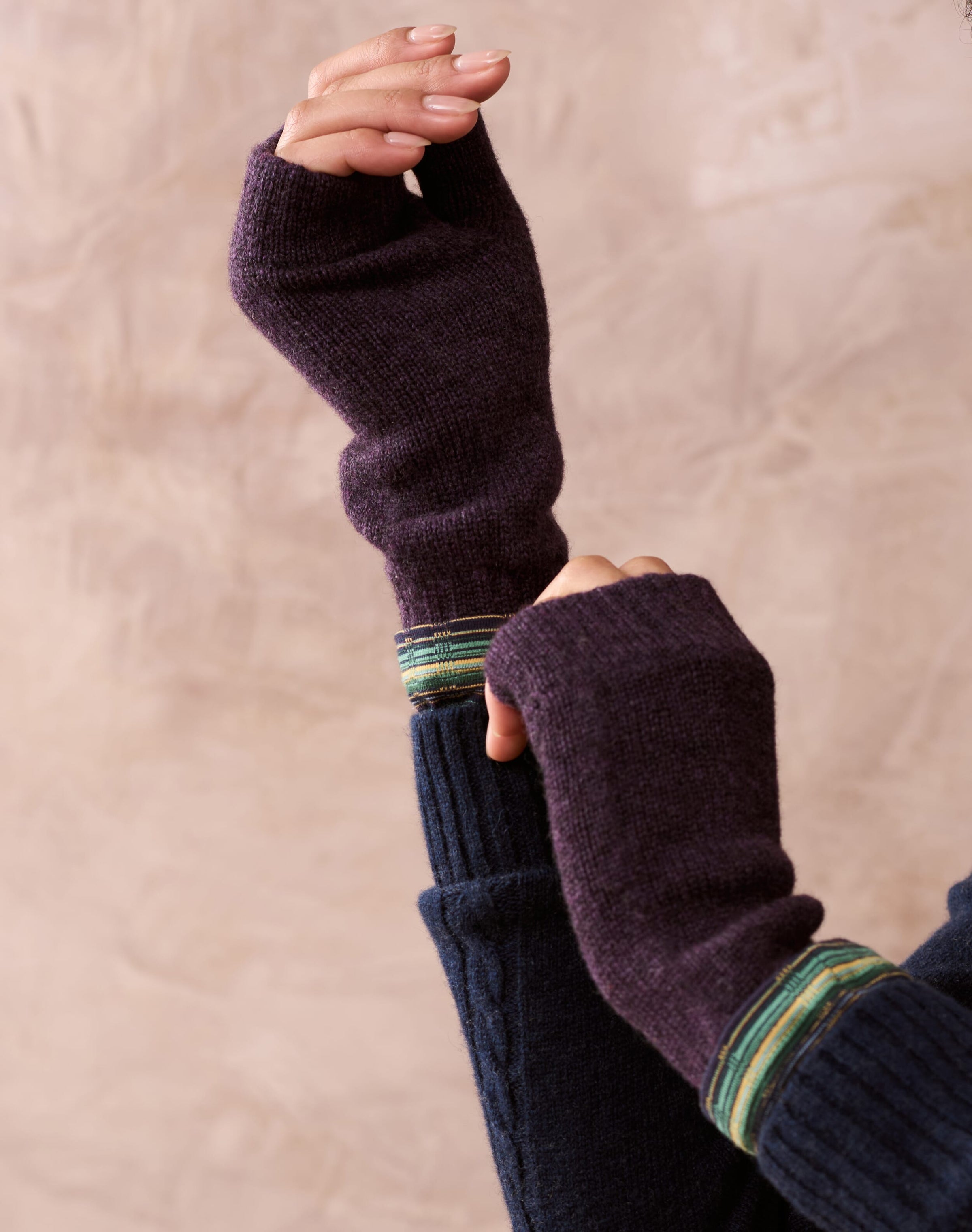 Women's Cashmere Wristwarmers