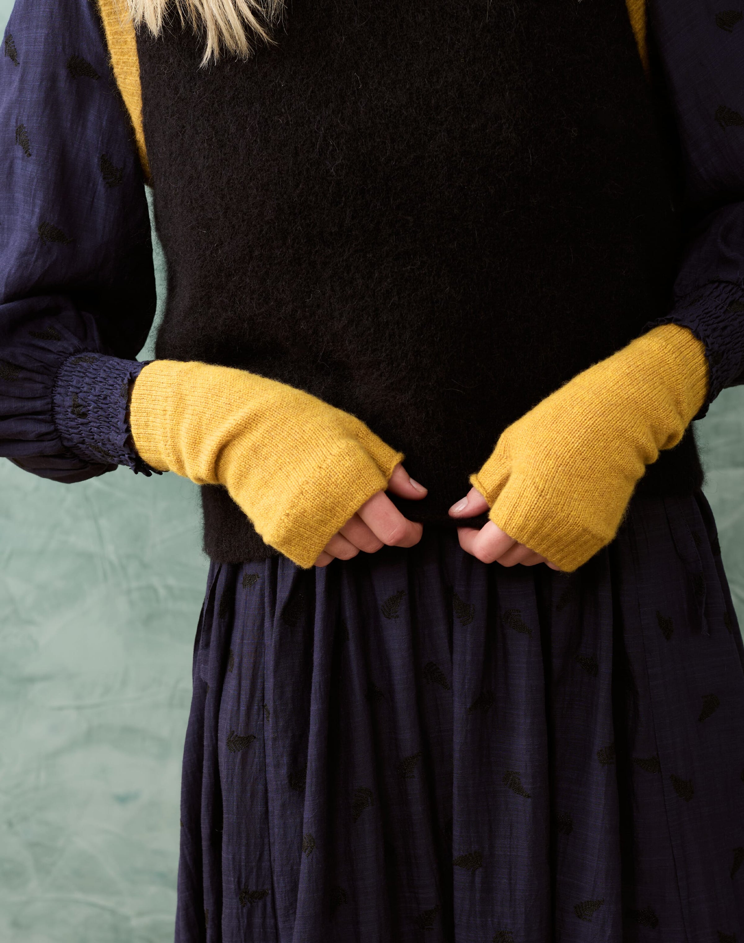 Women's Cashmere Wristwarmers