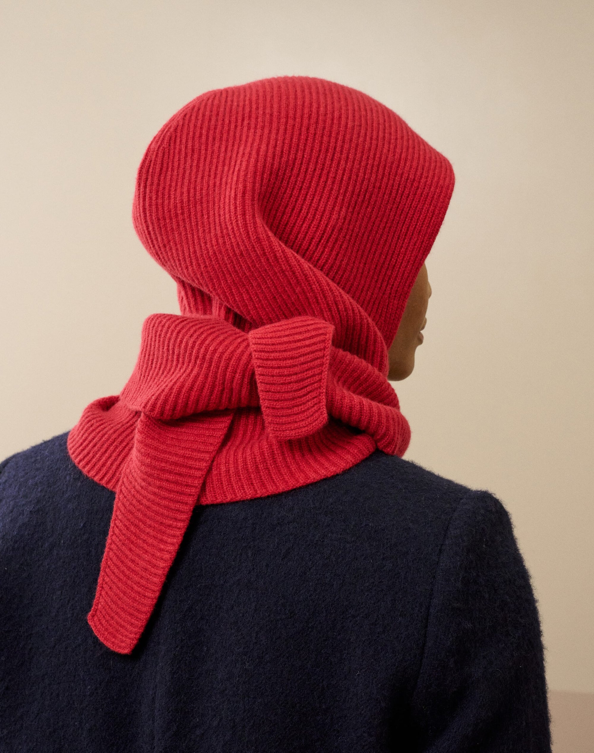 Cashmere Ribbed Hooded Scarf