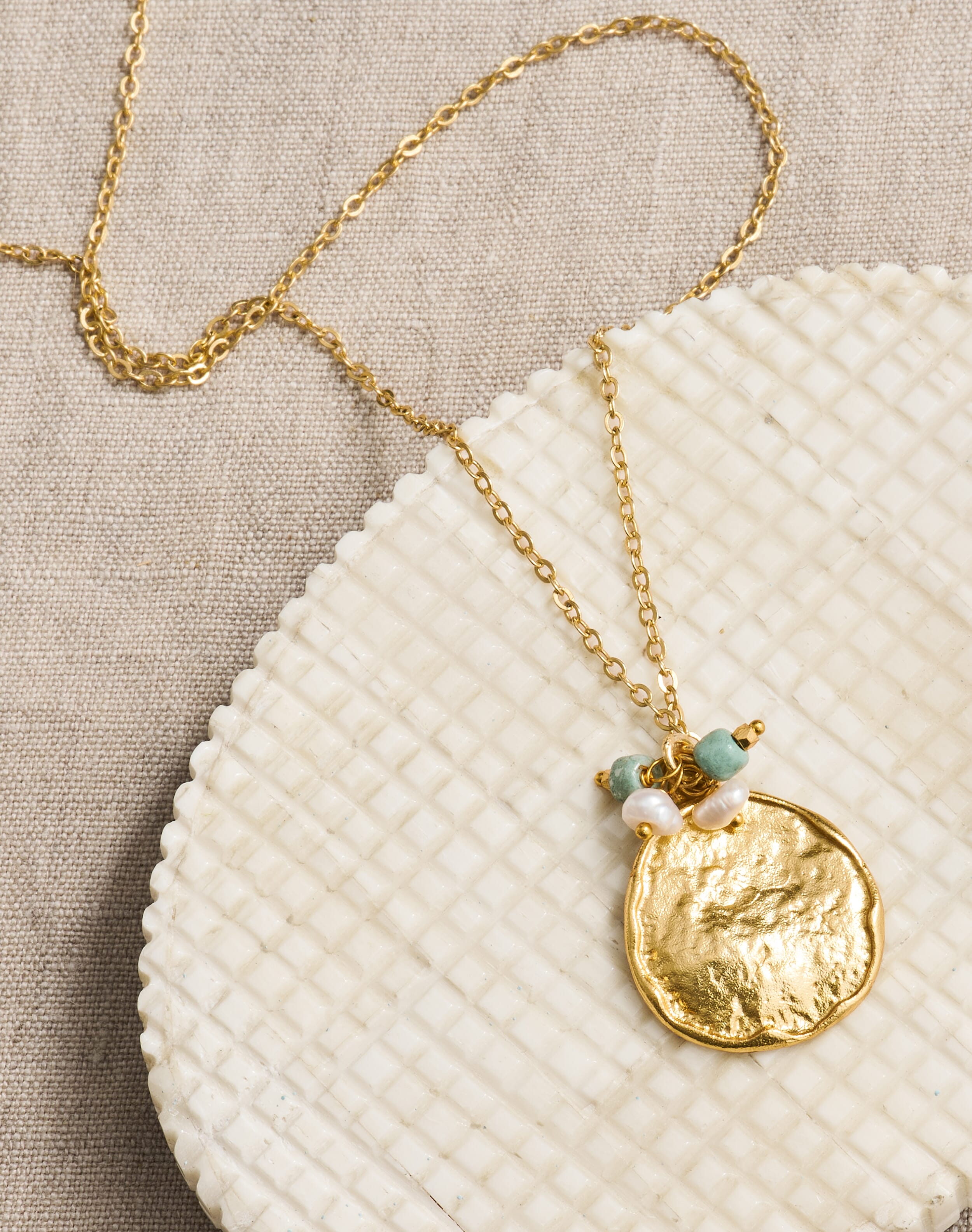 Gold Hammered Disc & Beads Necklace
