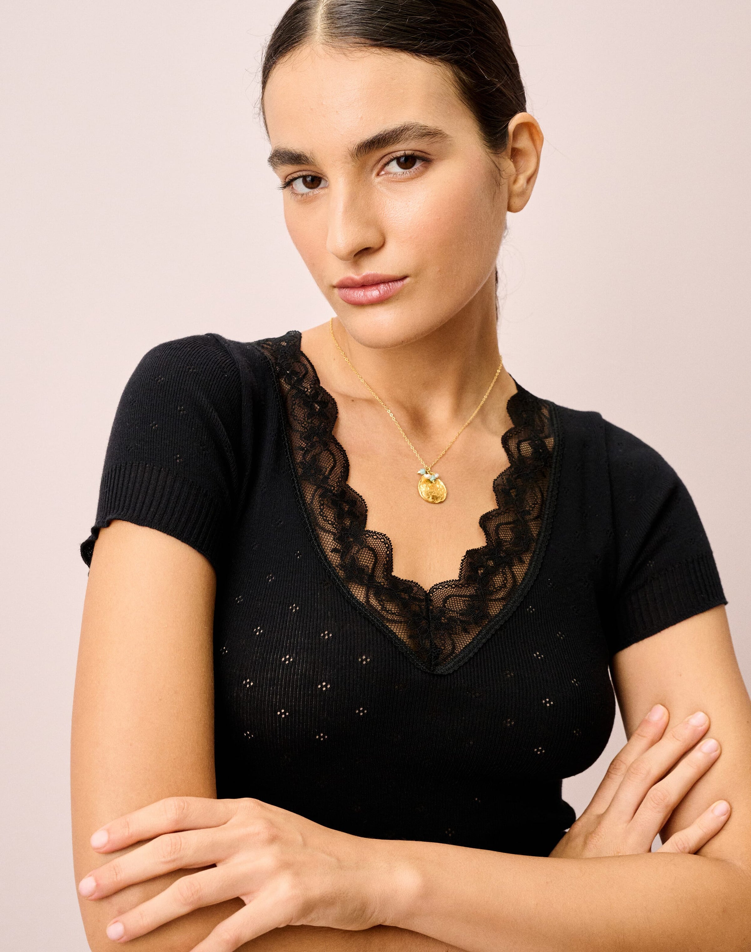 Gold Hammered Disc & Beads Necklace