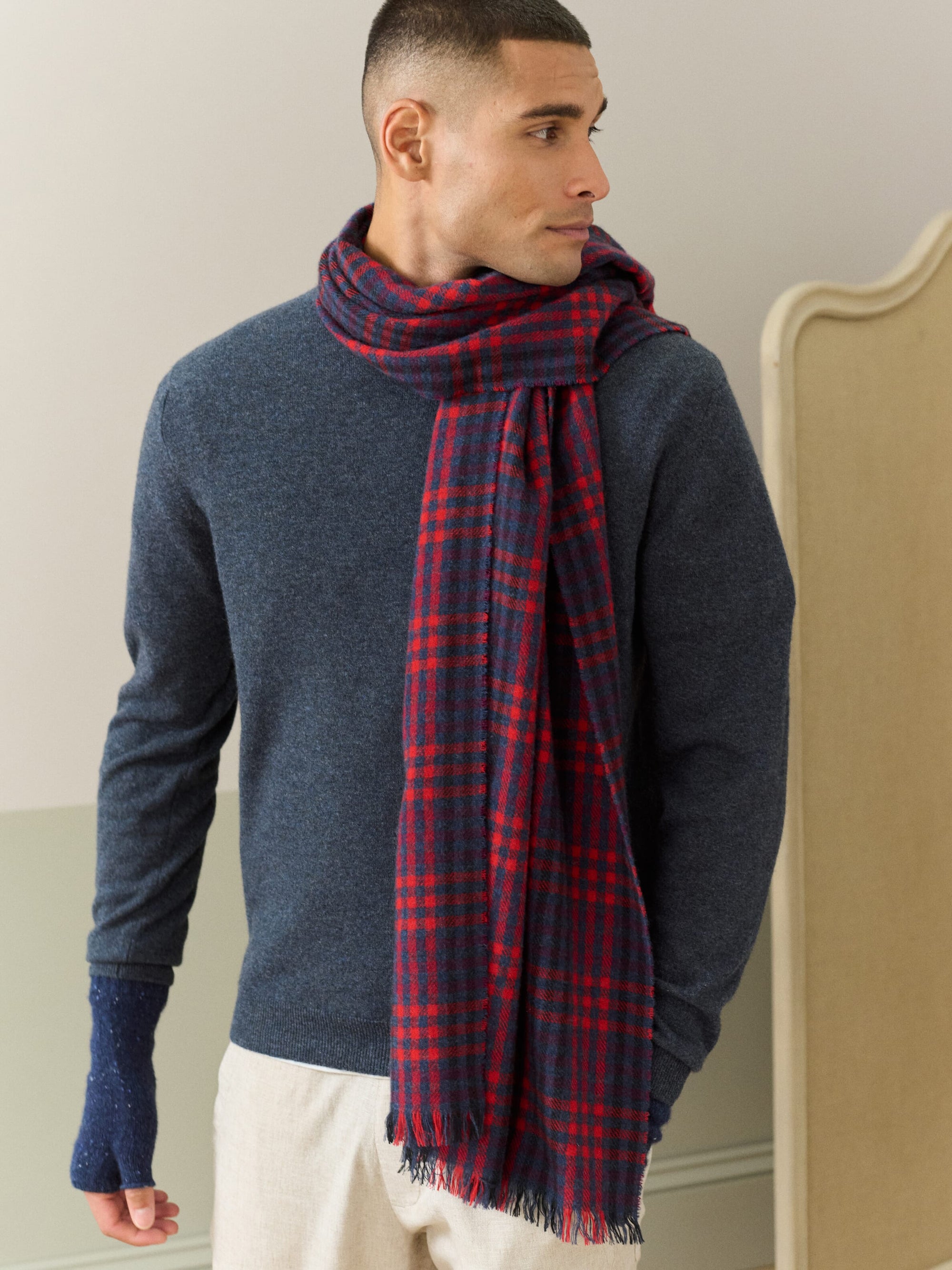 Cashmere Checked Chartouche