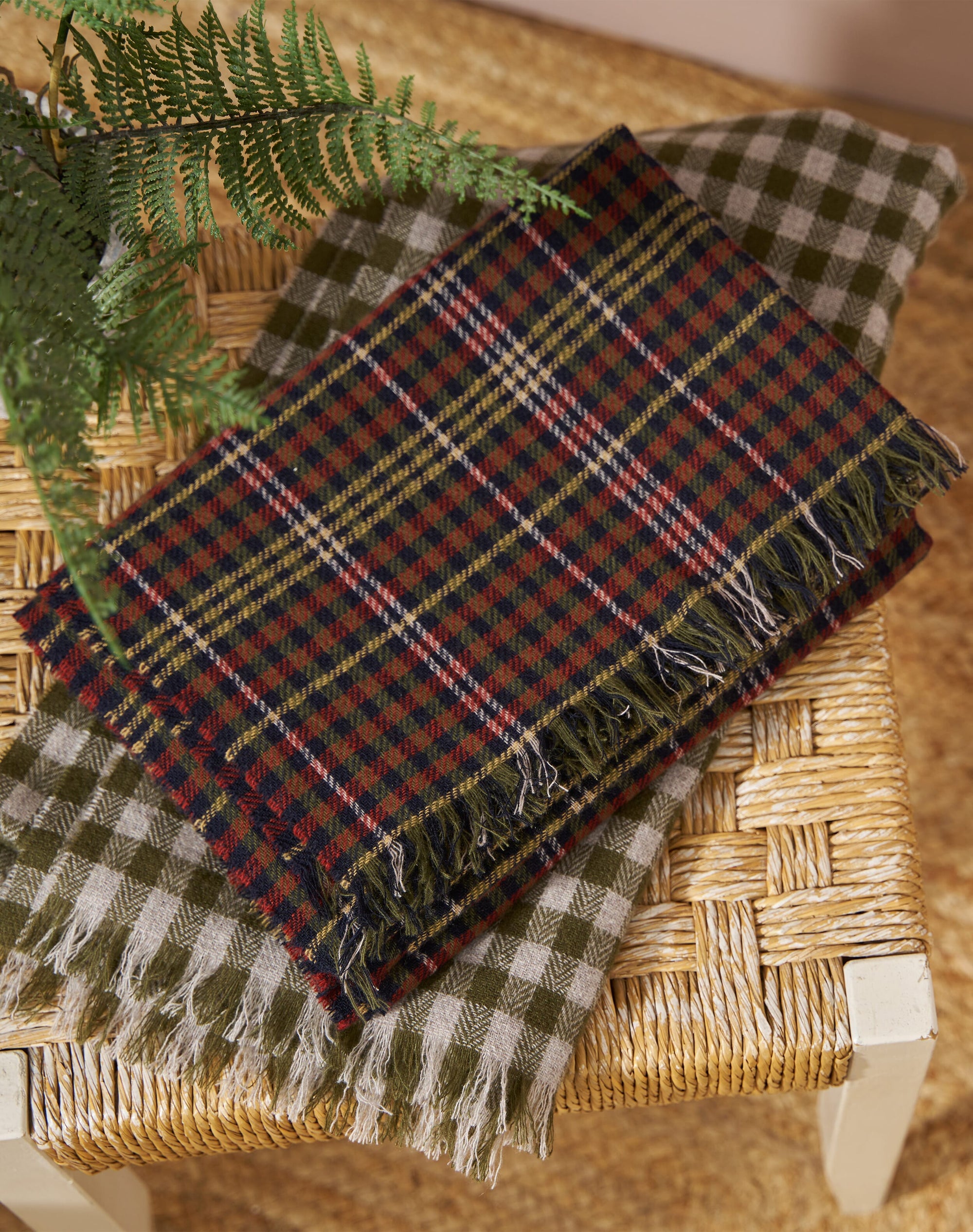 Cashmere Checked Chartouche
