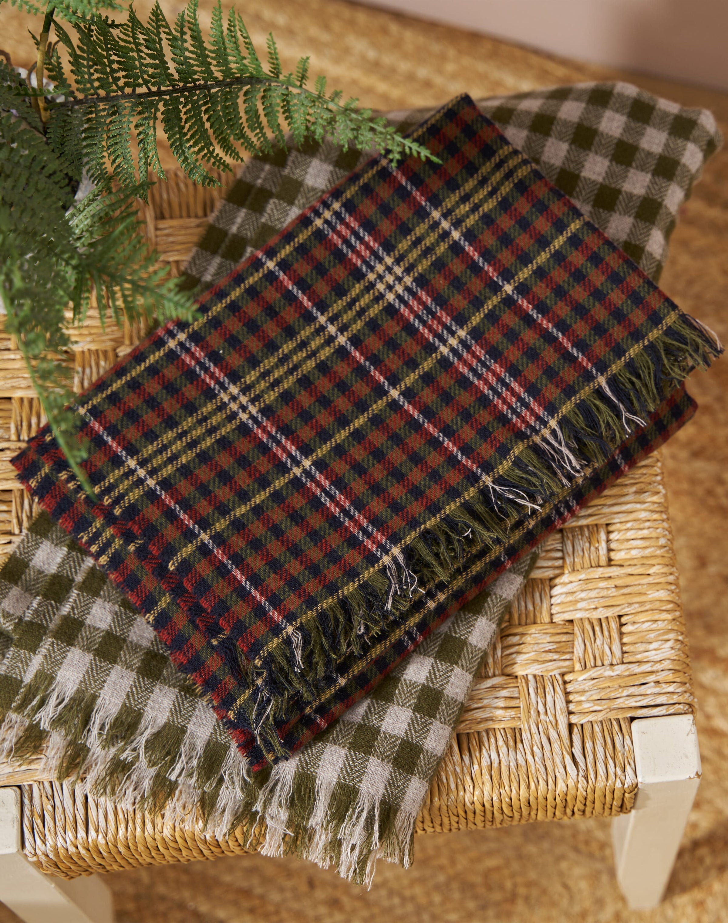Cashmere Checked Chartouche