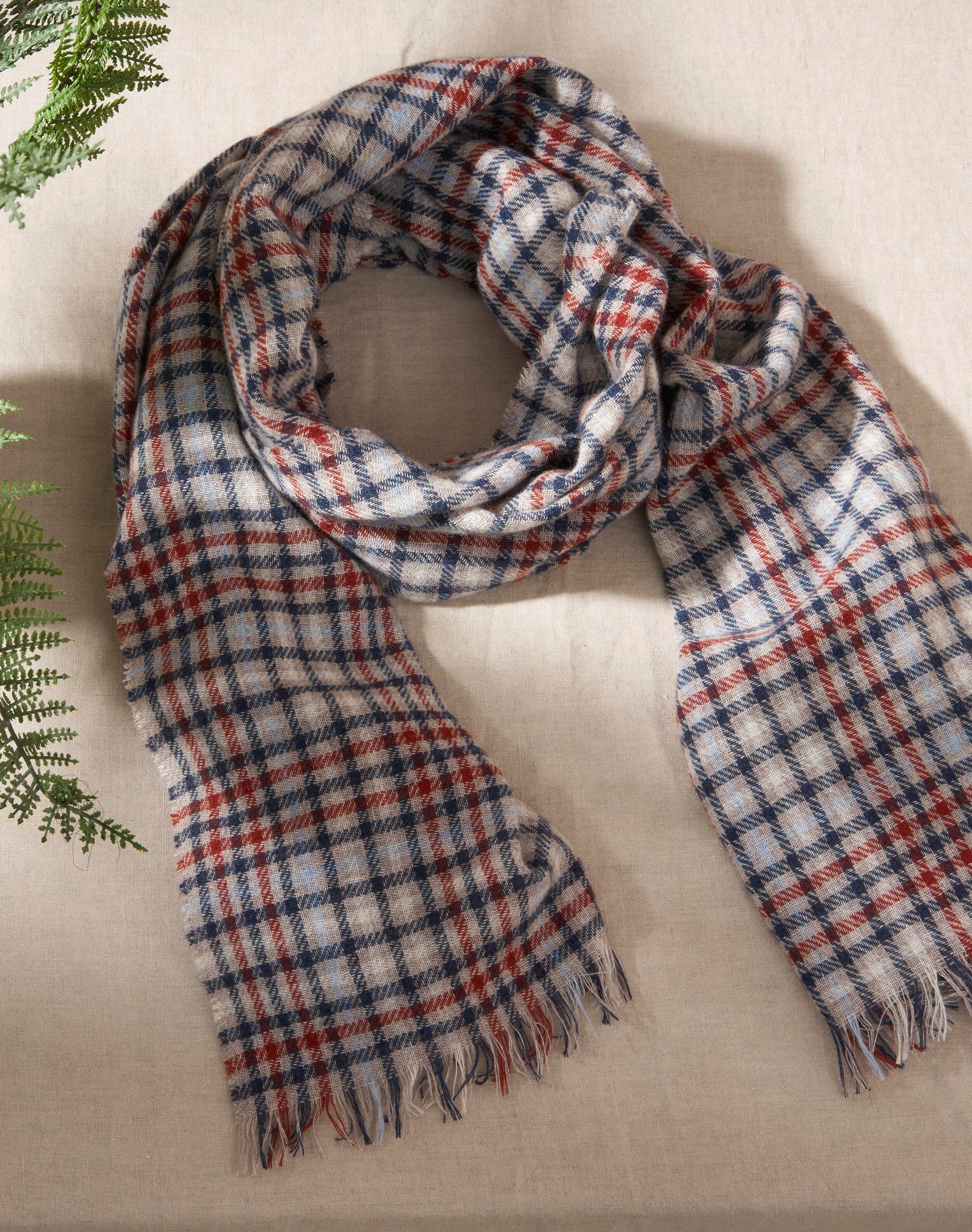 Cashmere Checked Chartouche