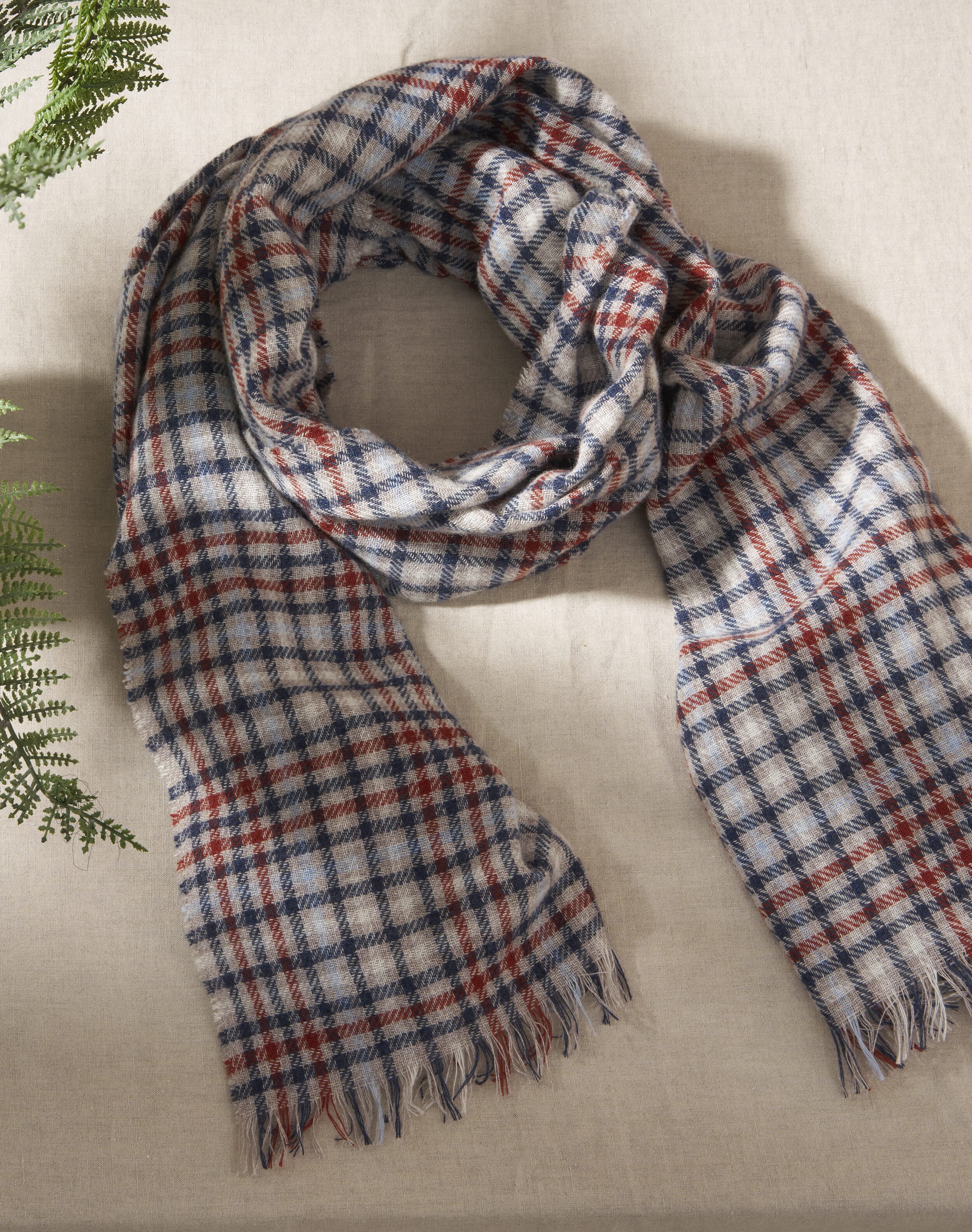 Cashmere Checked Chartouche