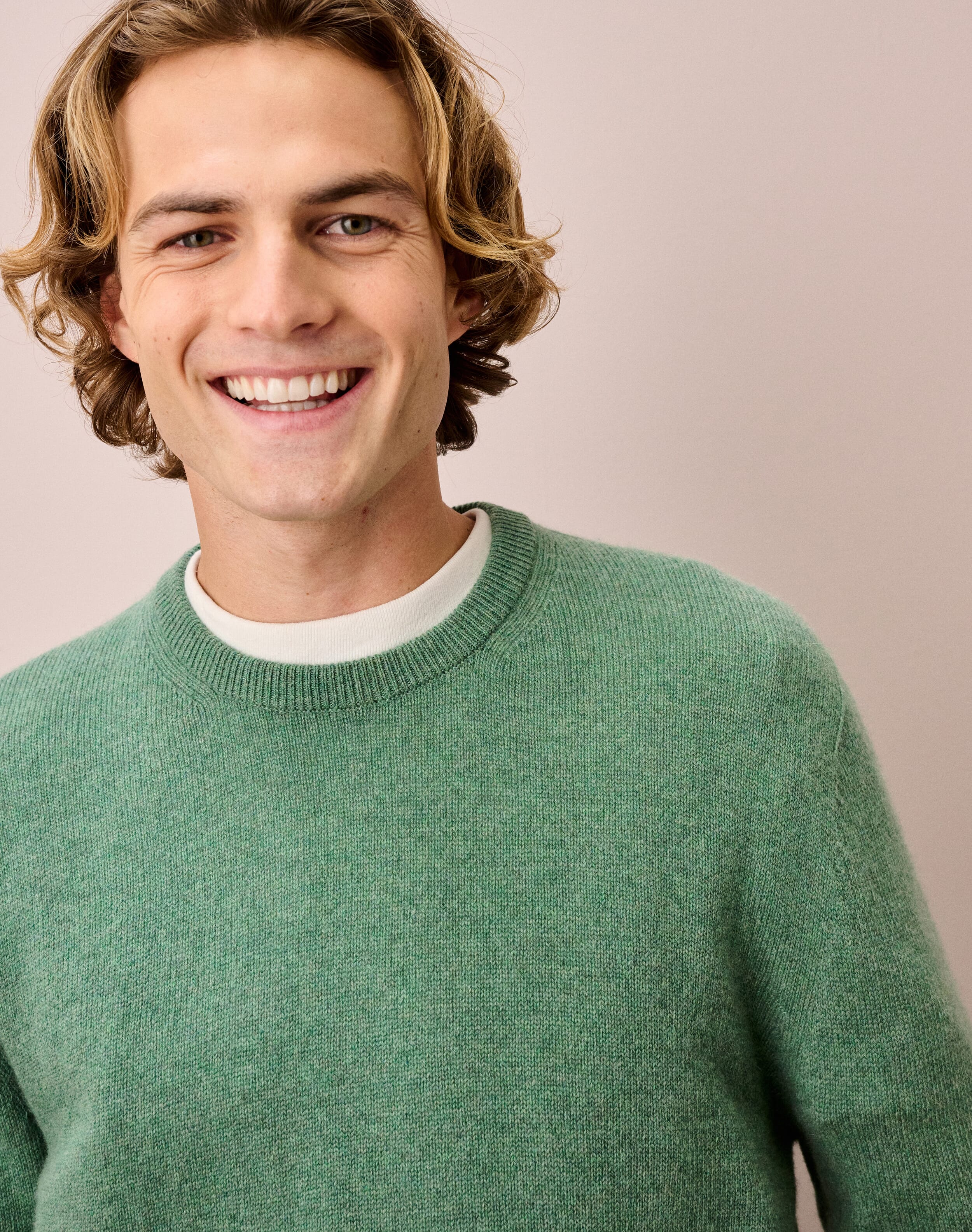 Cashmere Classic Round Neck Jumper