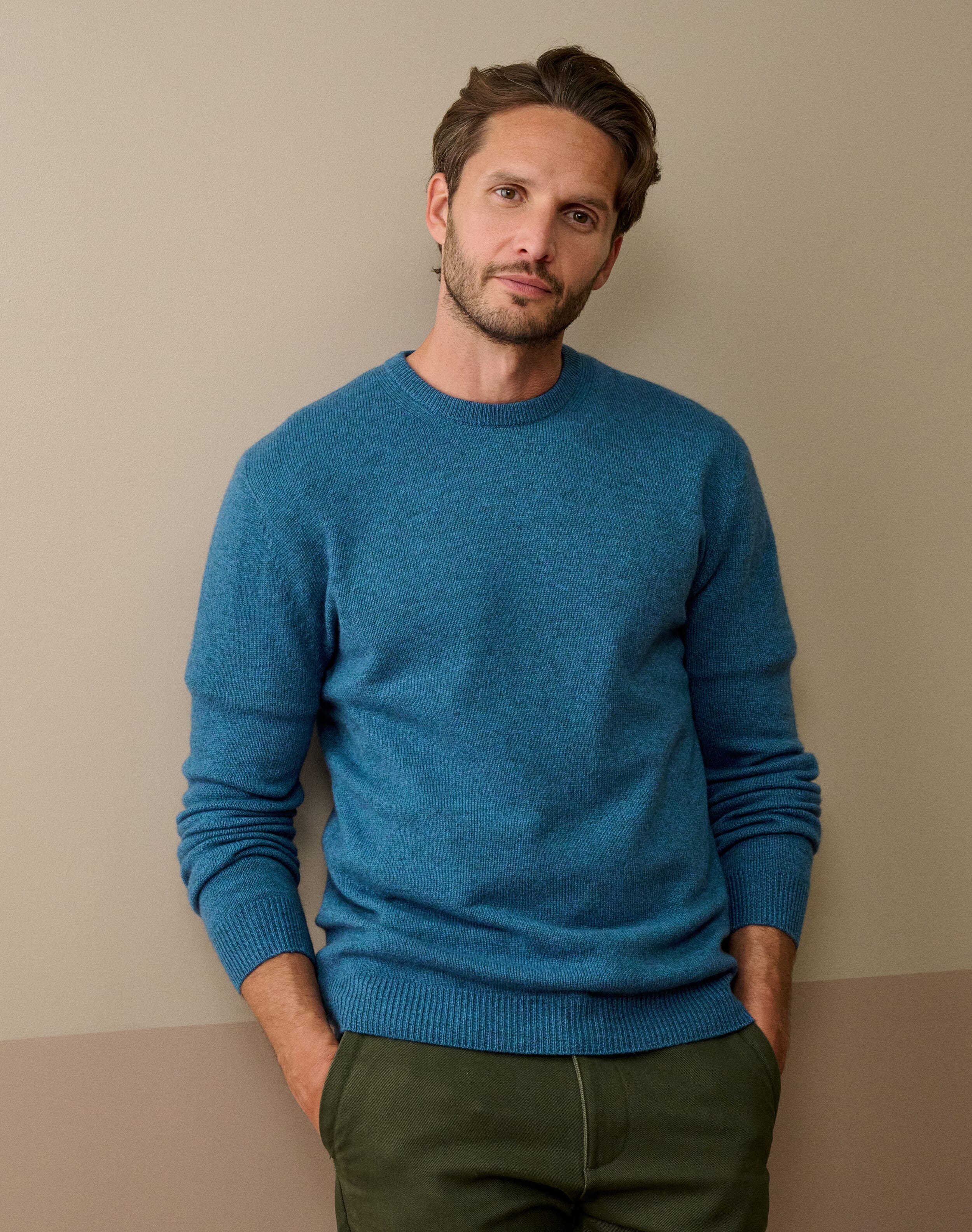 Cashmere Classic Round Neck Jumper