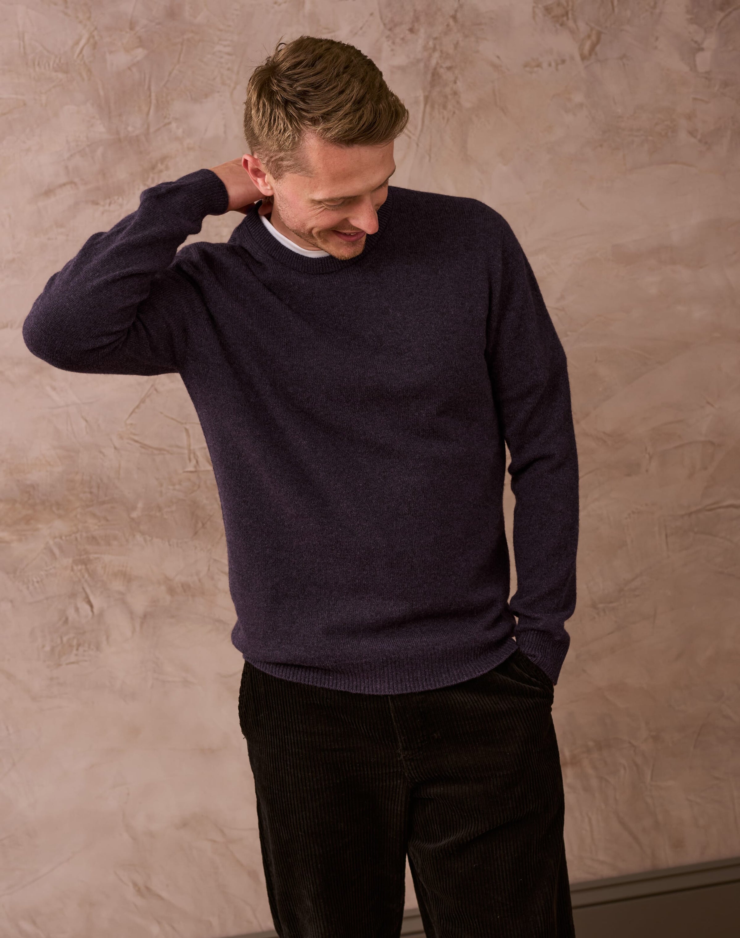Cashmere Classic Round Neck Jumper