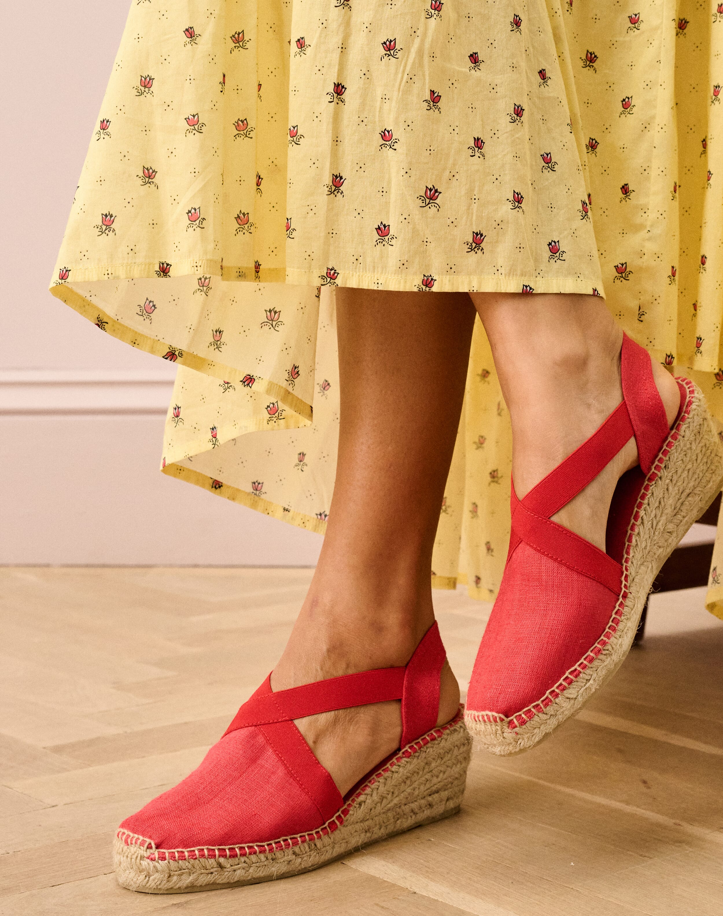 Linen Wedge Espadrilles