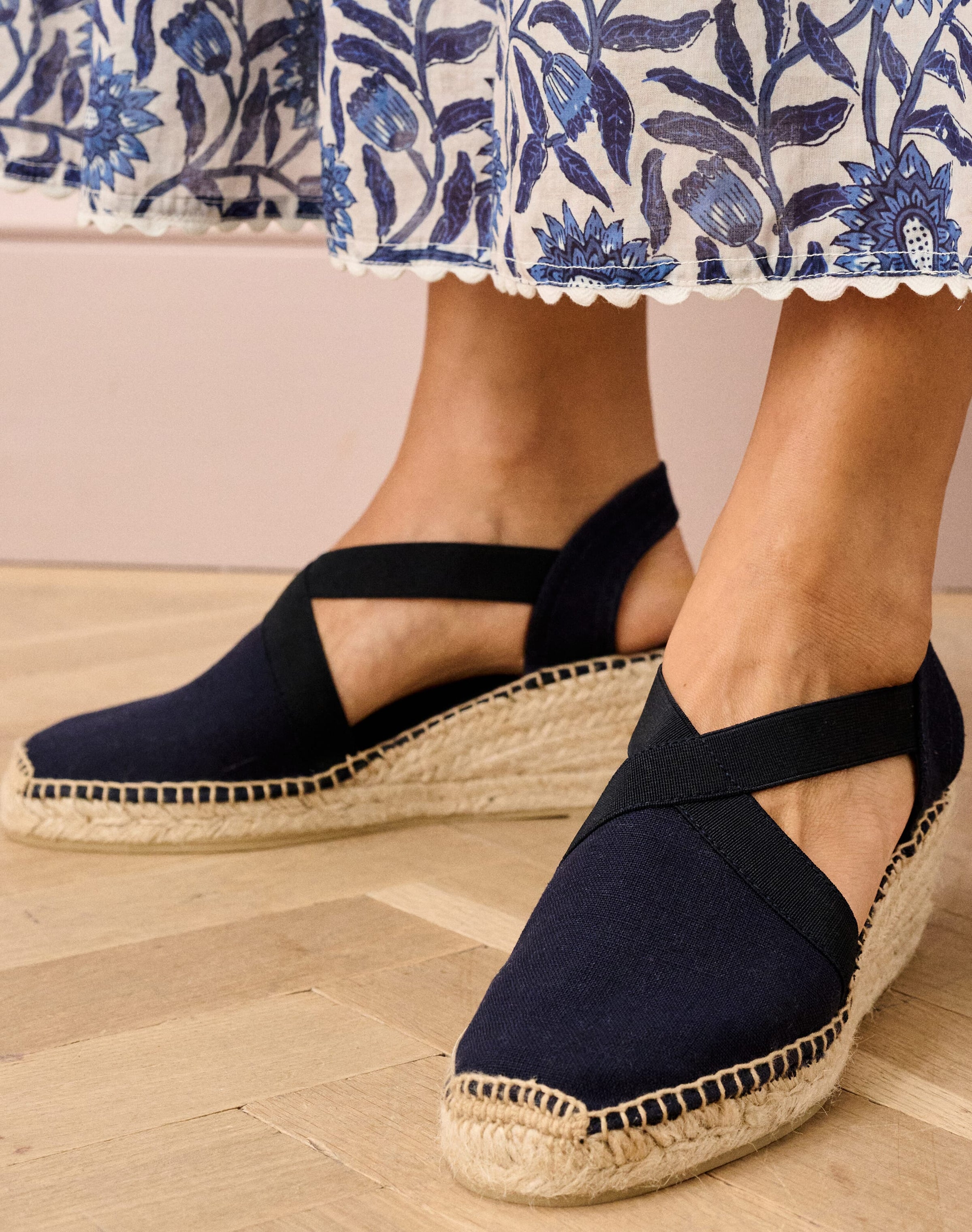 Linen Wedge Espadrilles