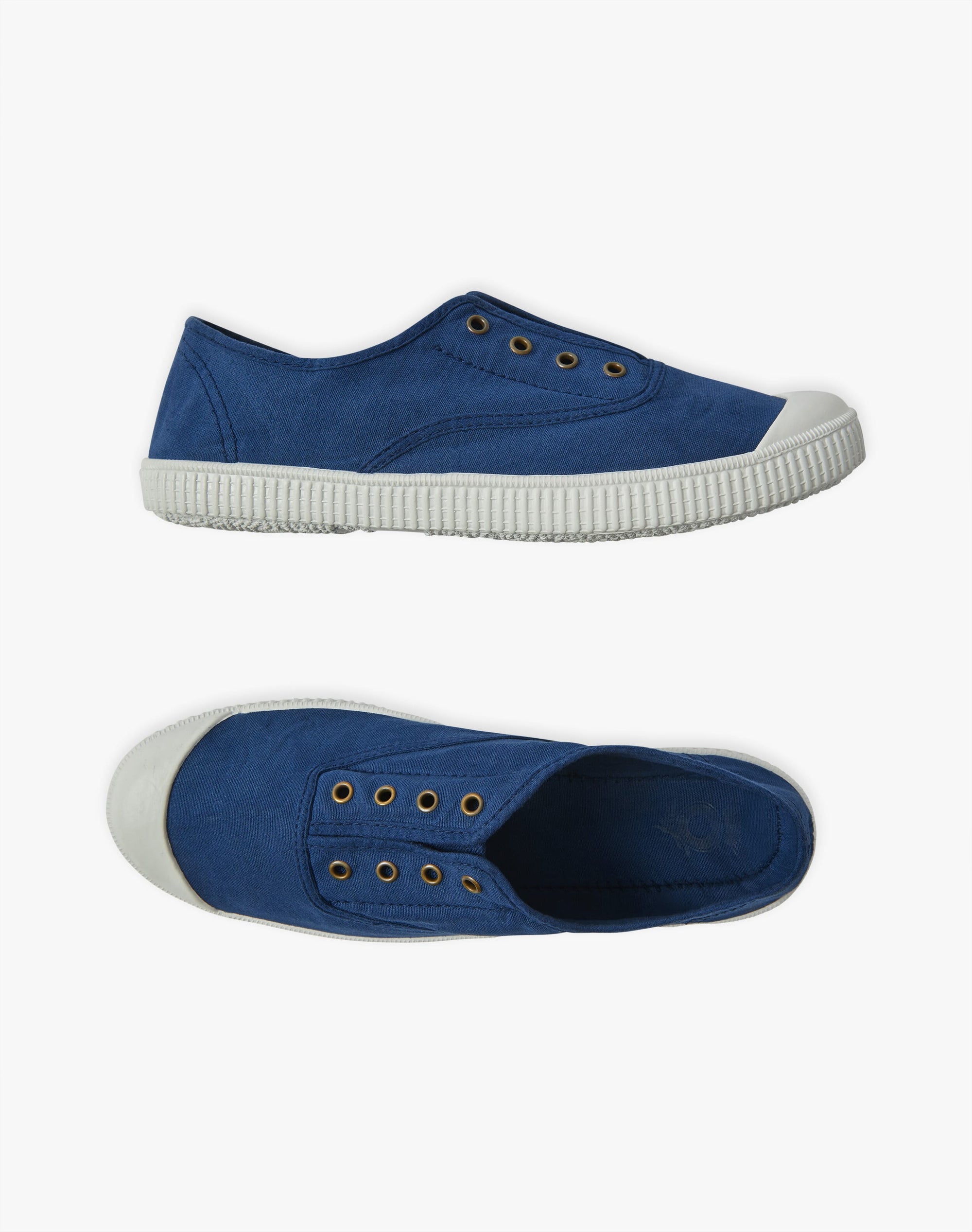 Eyelet Slip On Gym Shoes