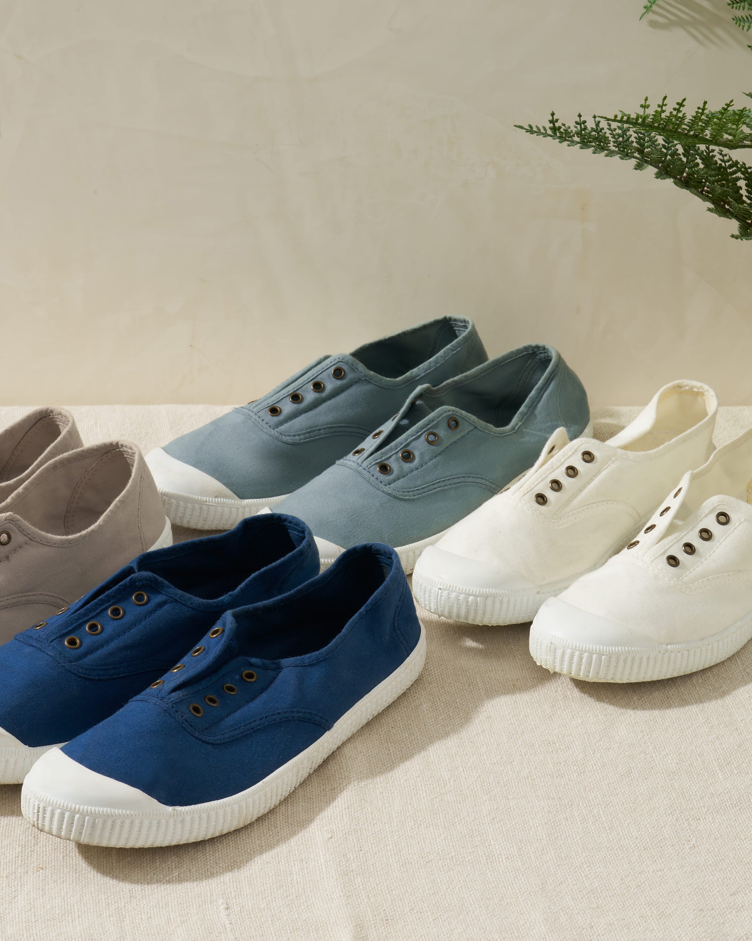 Eyelet Slip On Gym Shoes