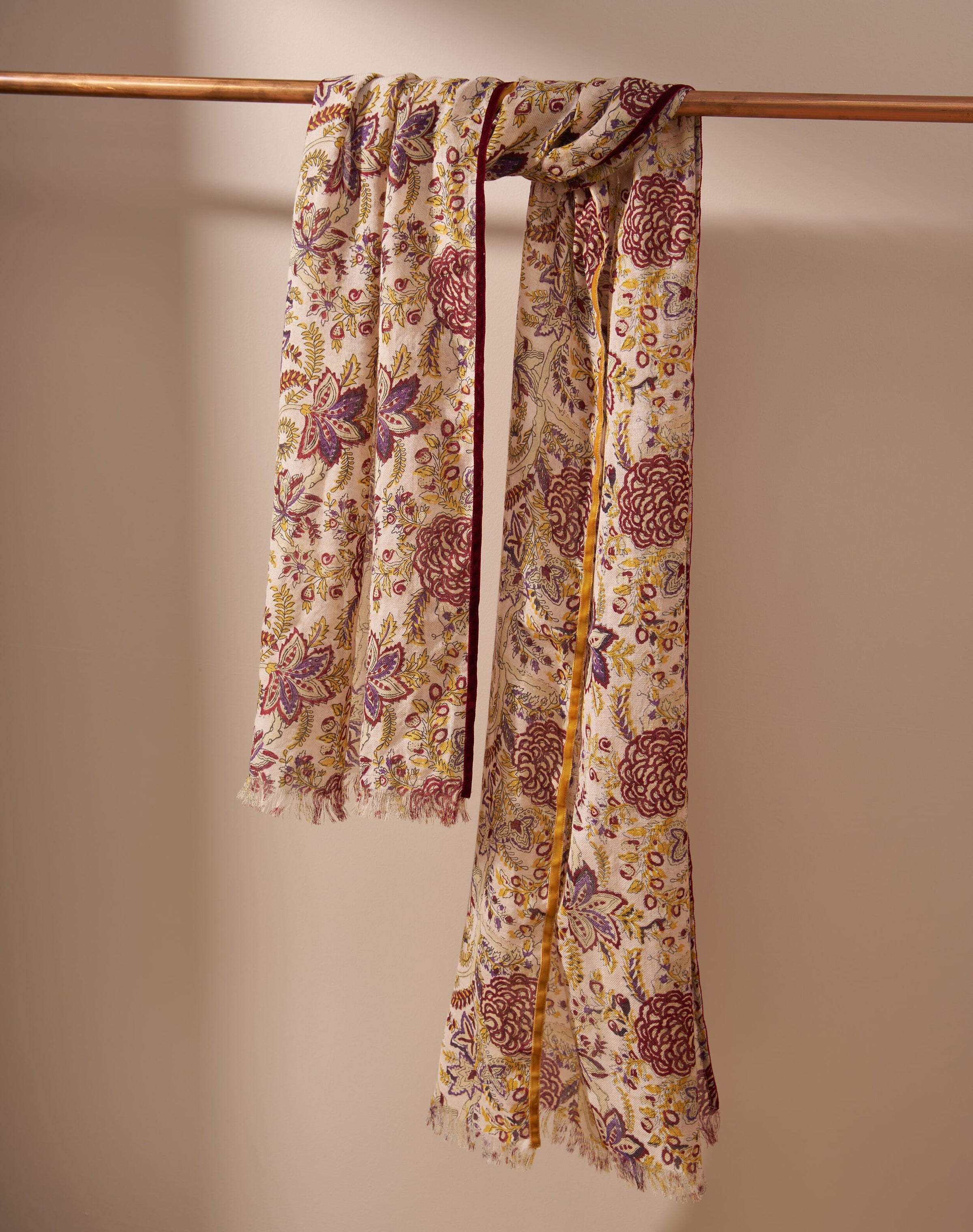 Velvet Trim Botanic Wool Stole