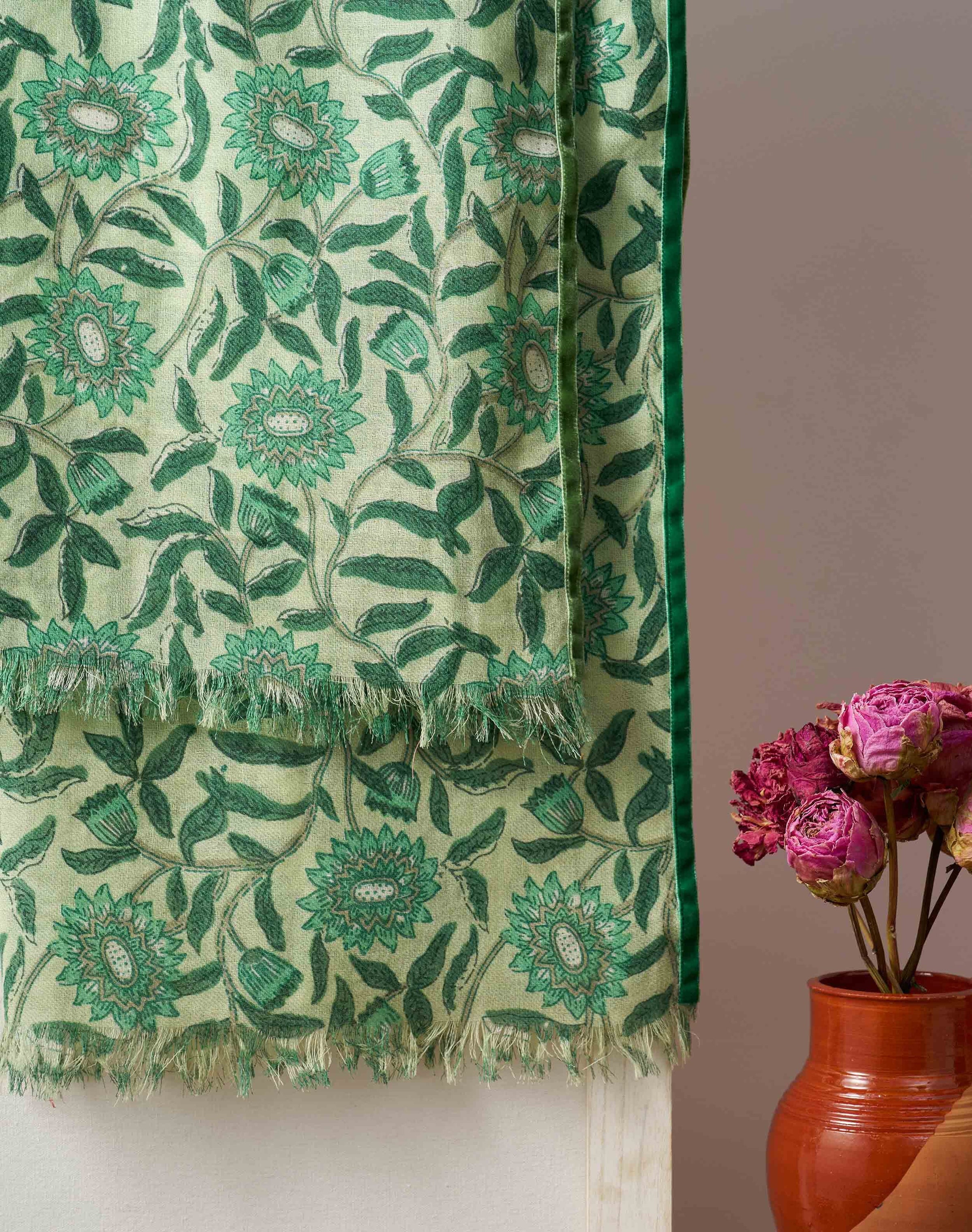 Velvet Trim Botanic Wool Stole