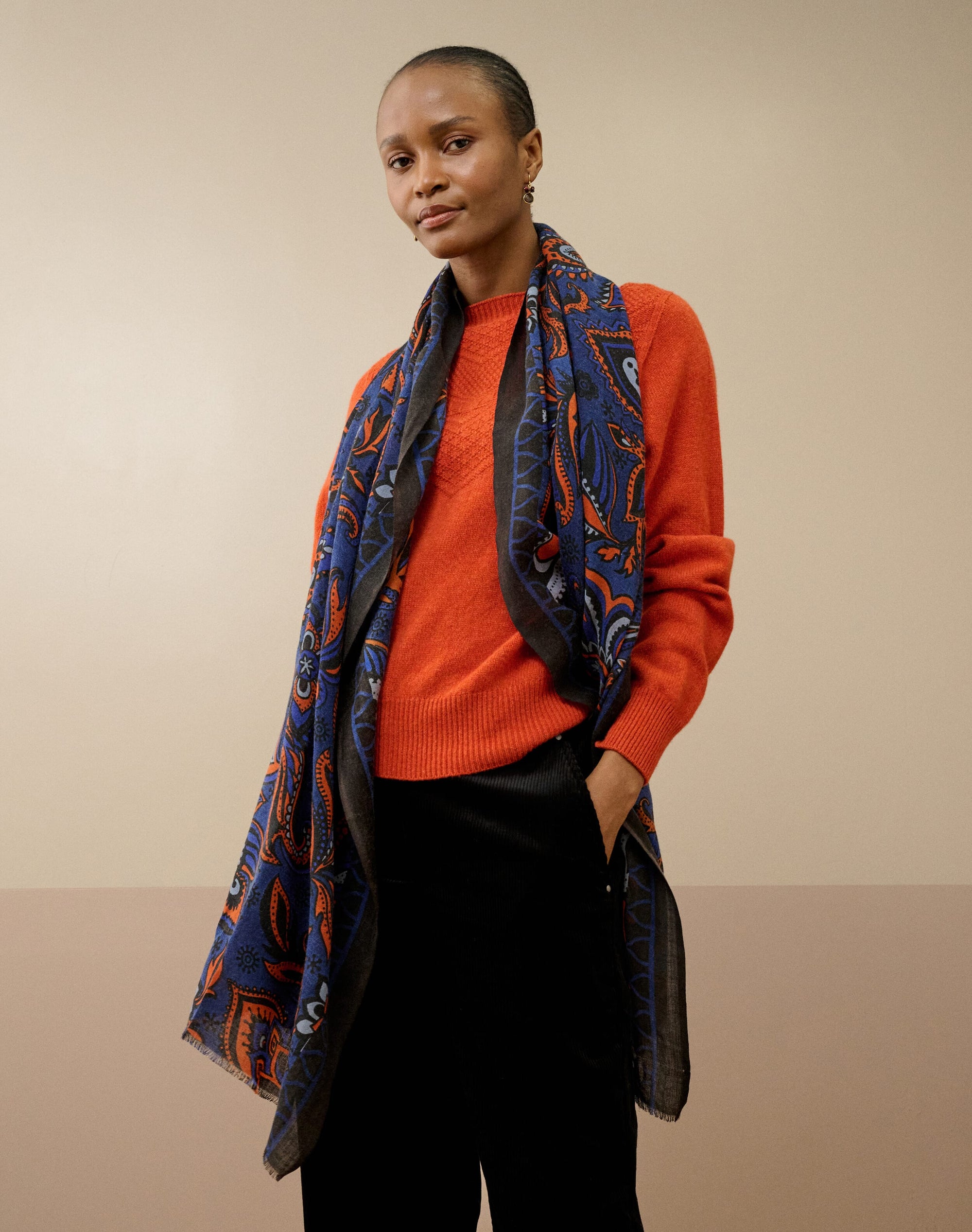 Wool Floral Paisley Print Stole