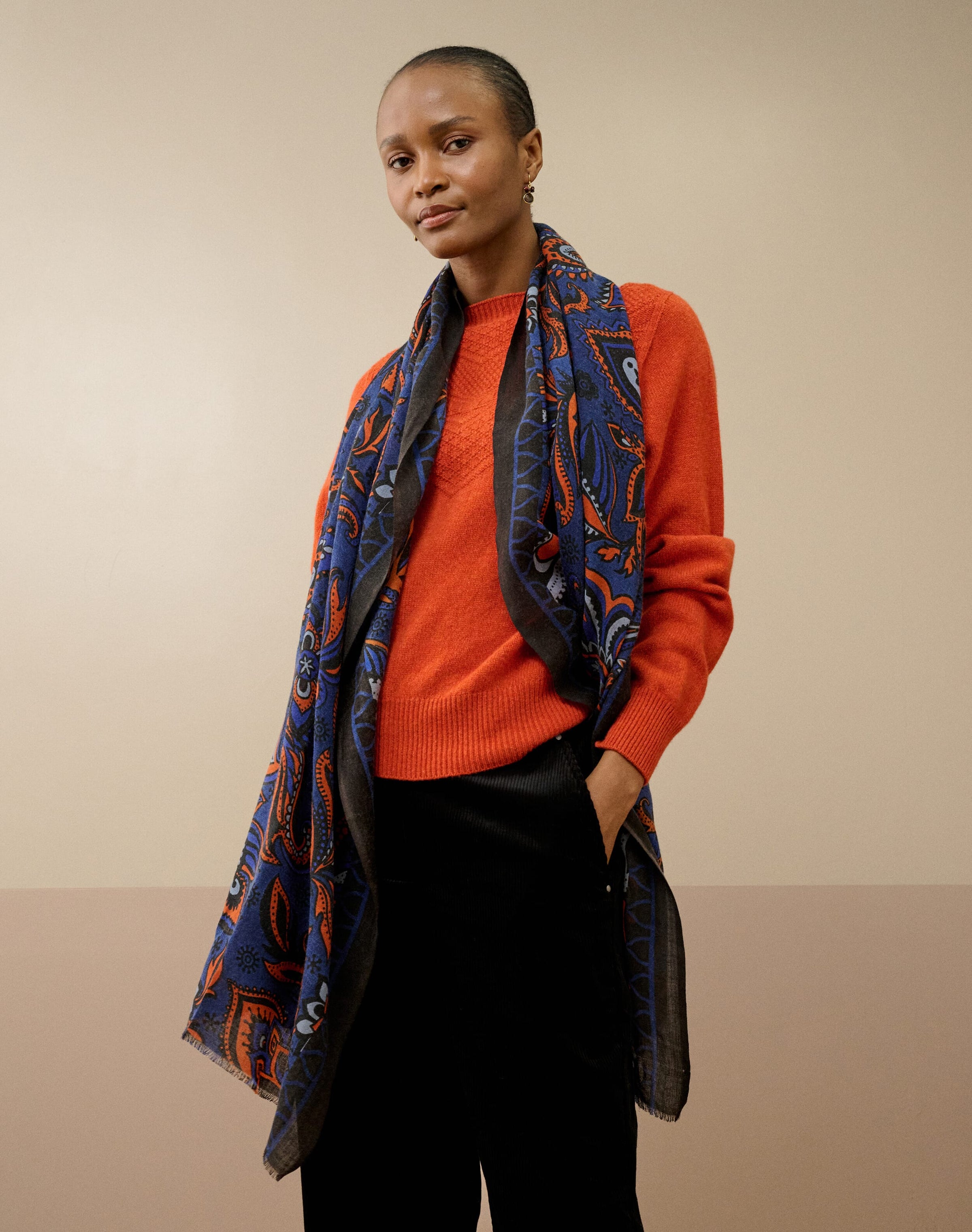 Wool Floral Paisley Print Stole