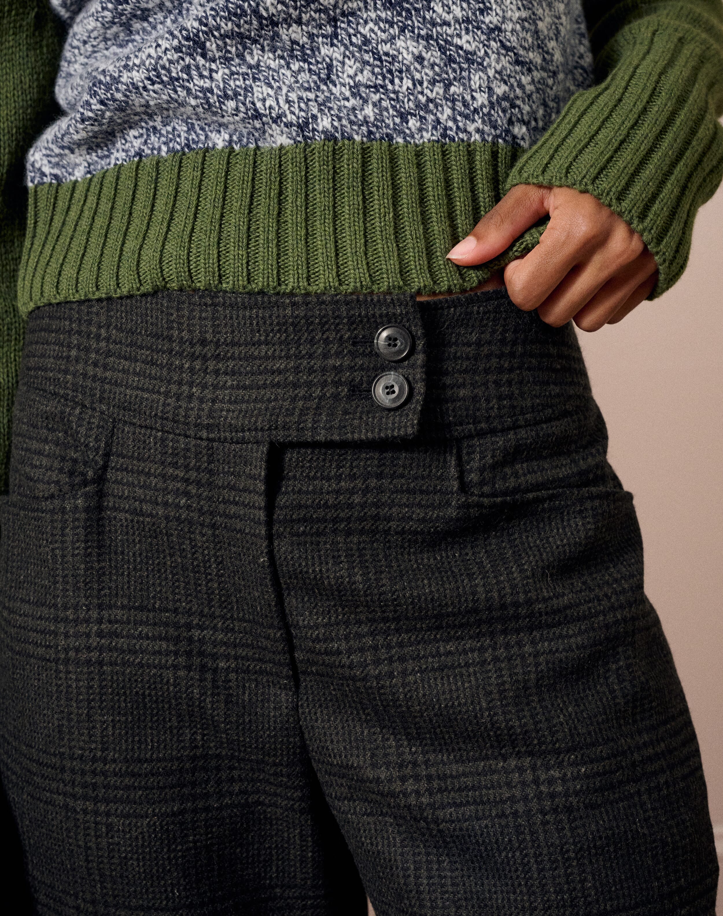 The Check Wool Long Shorts