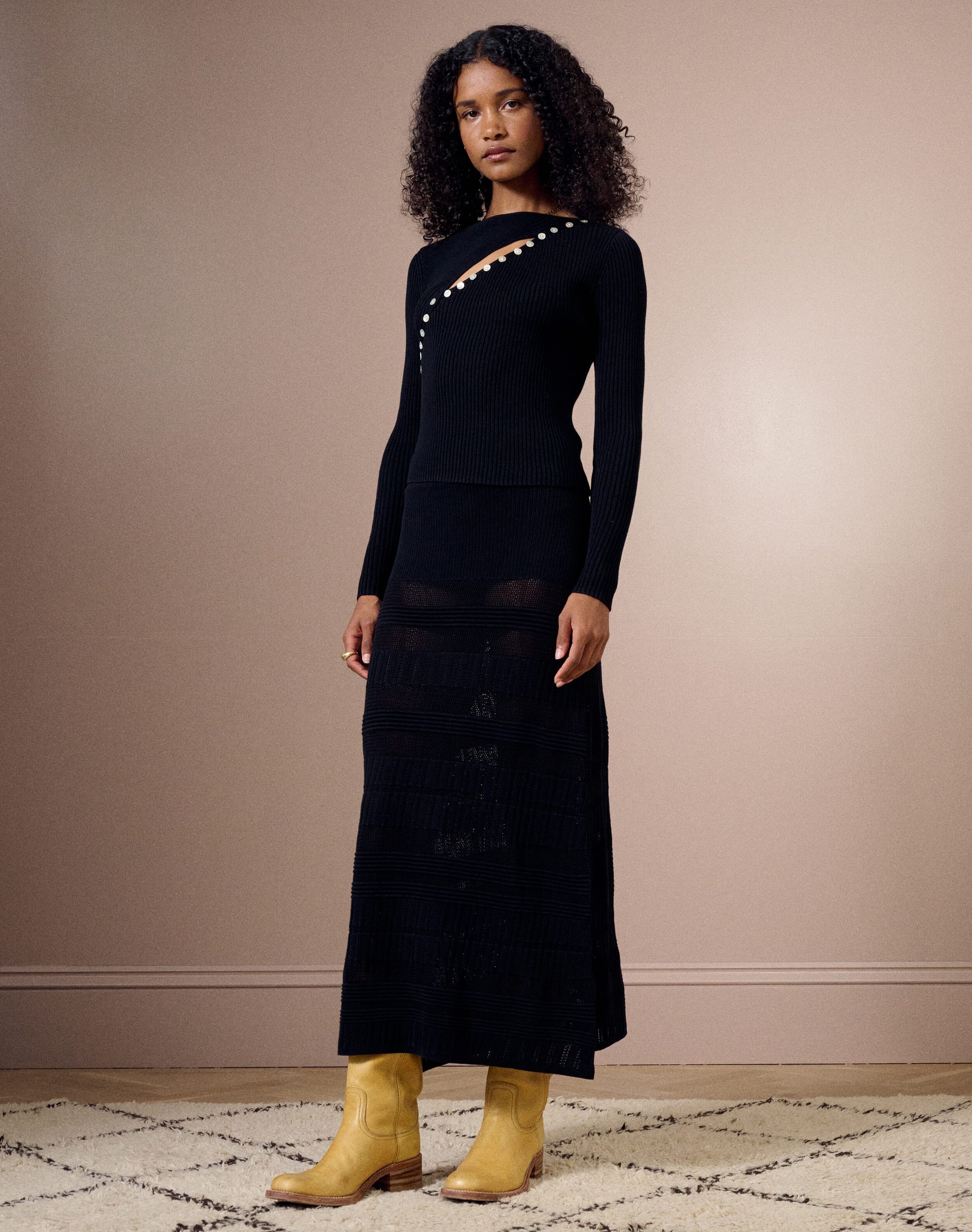 The Knitted Skirt