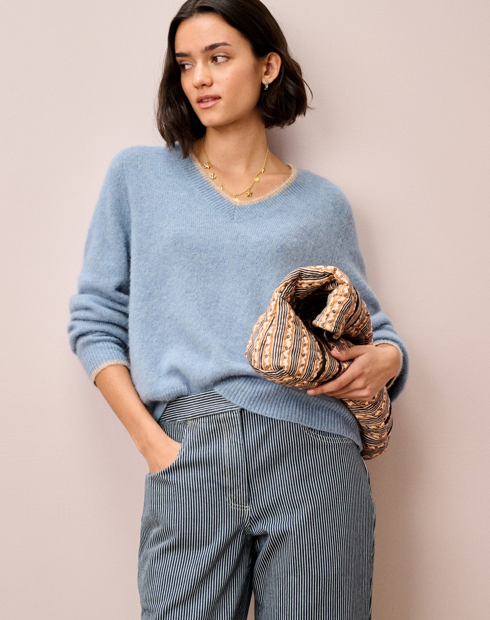 Alpaca V Neck Jumper