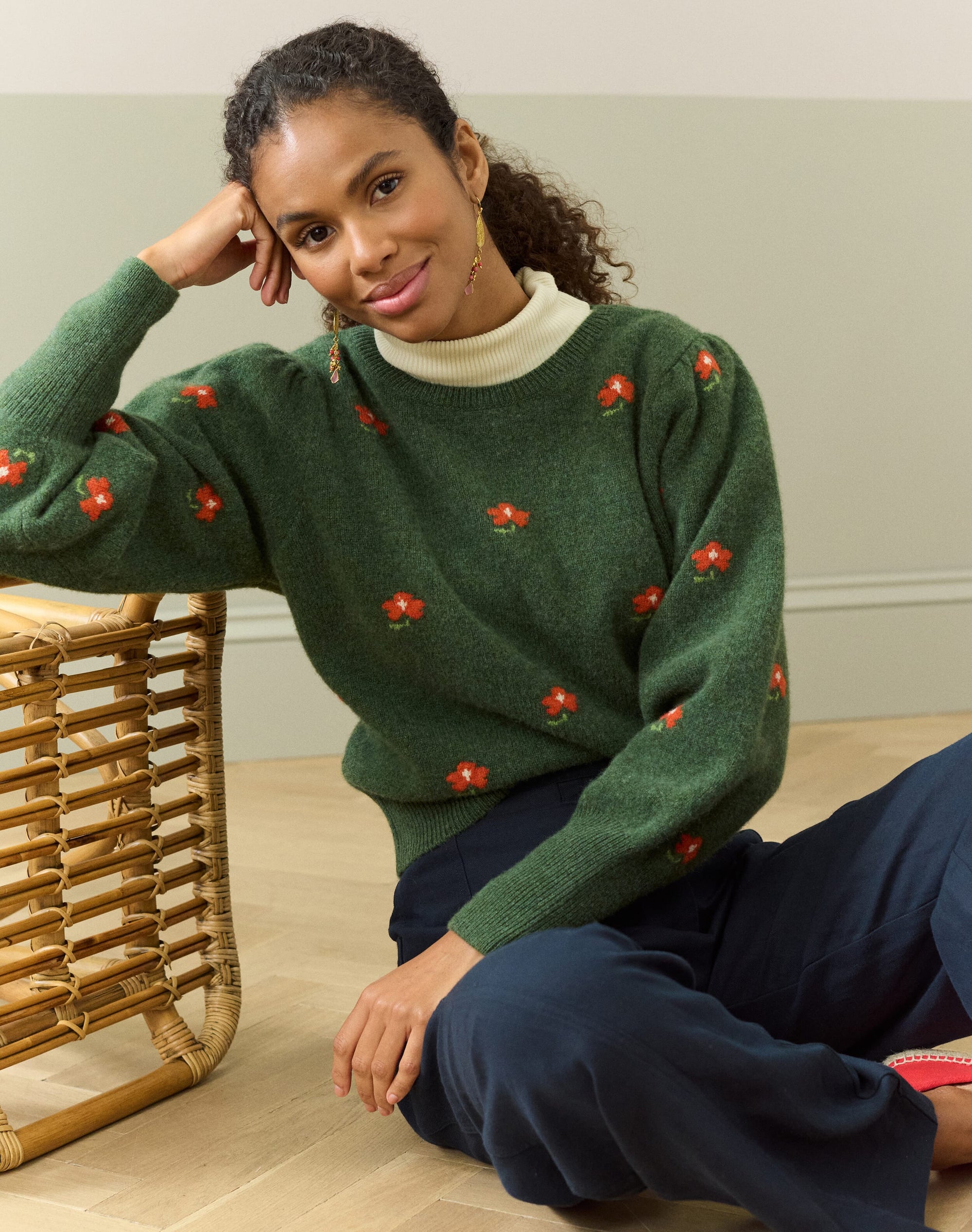 Supersoft Lambswool Flower Motif Jumper