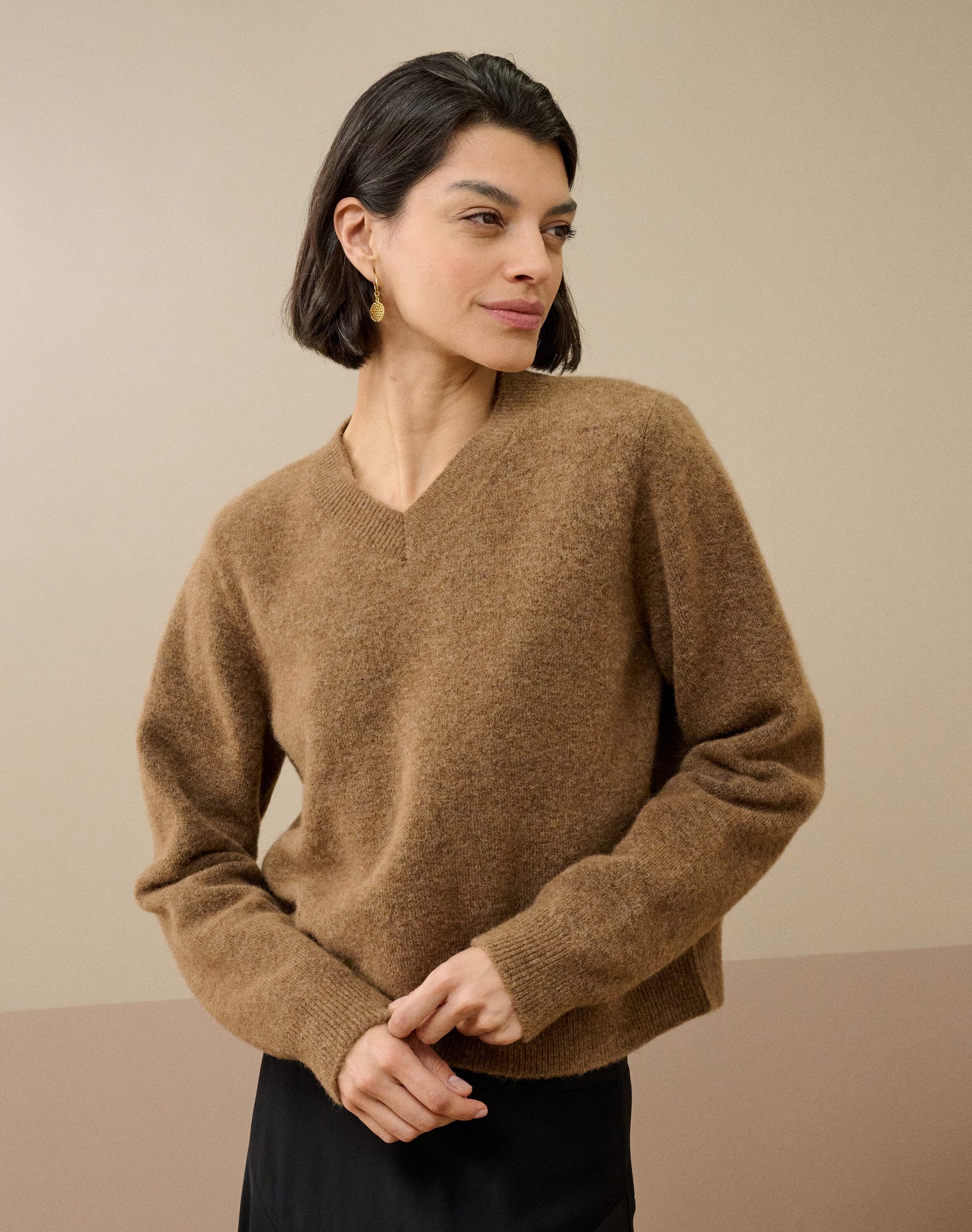 Alpaca V Neck Jumper