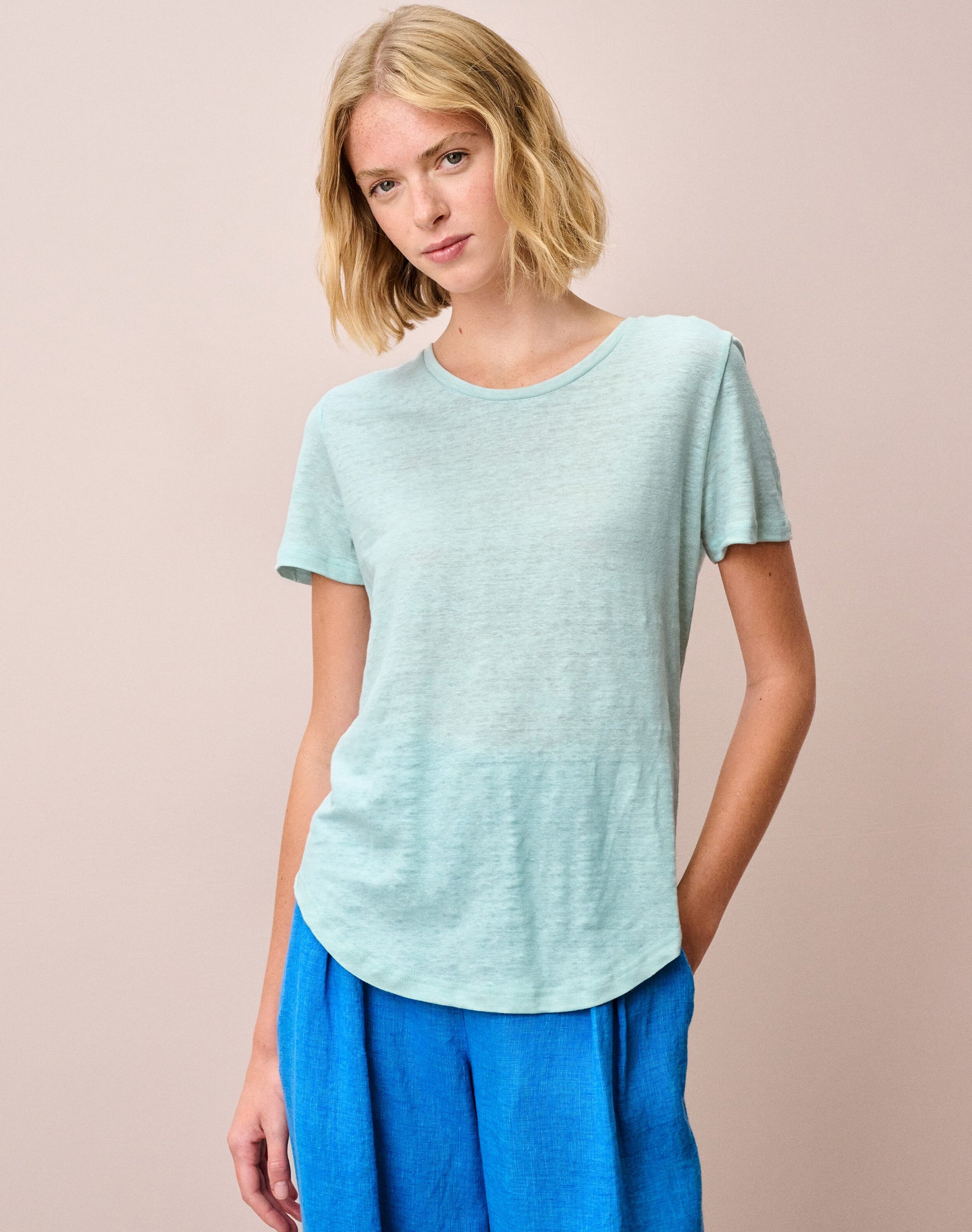 Linen Knit T-Shirt
