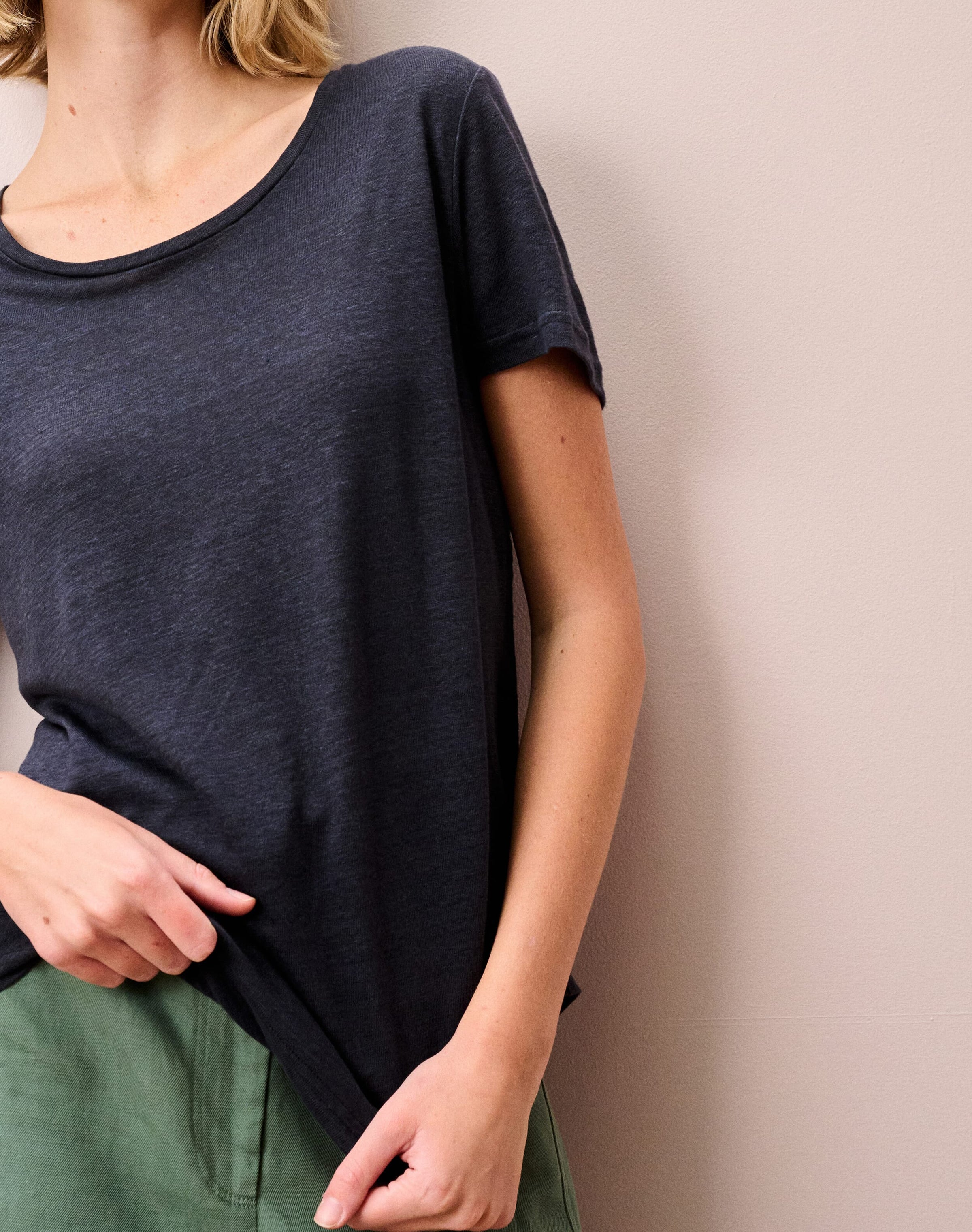 Linen Knit T-Shirt