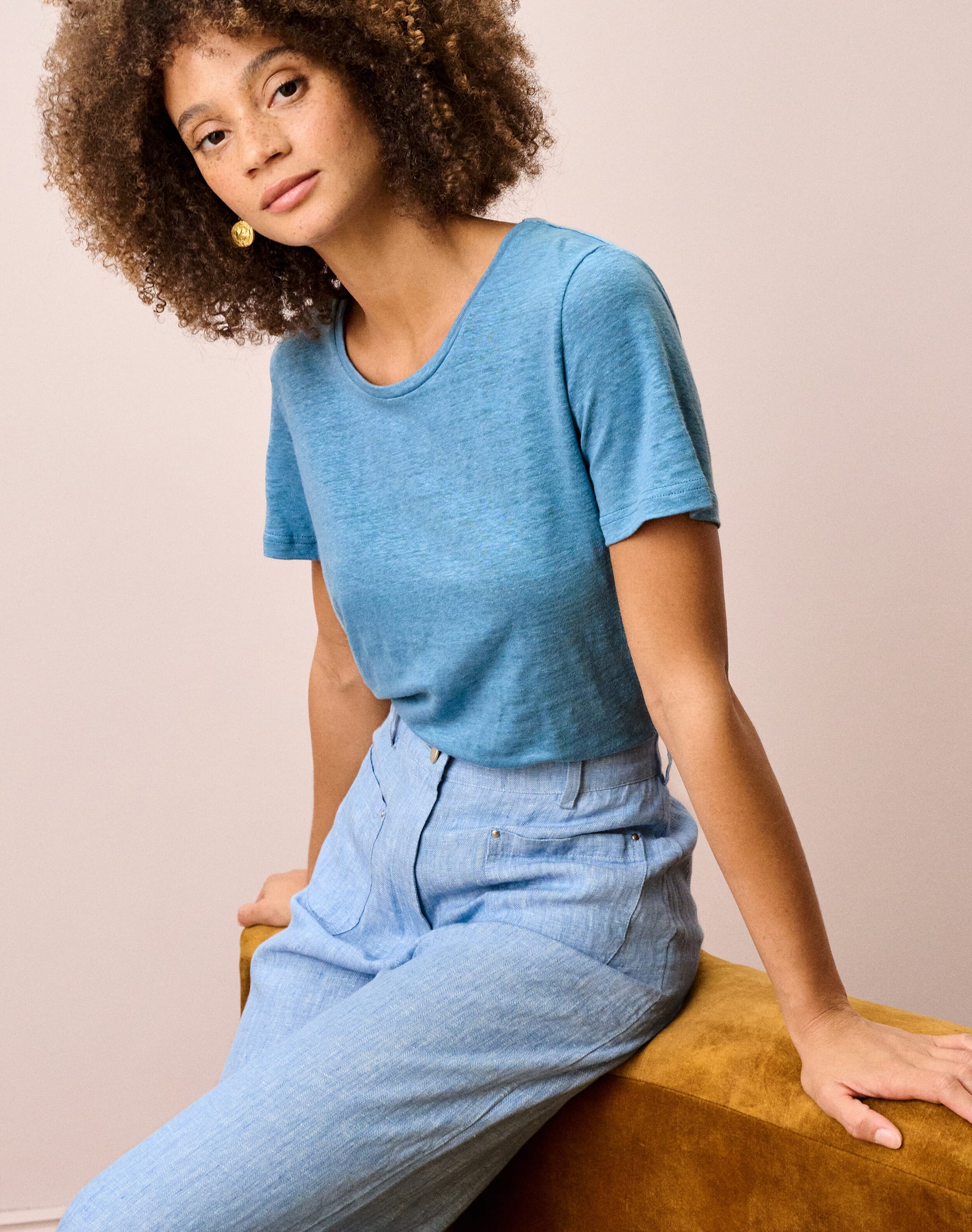Linen Knit T-Shirt