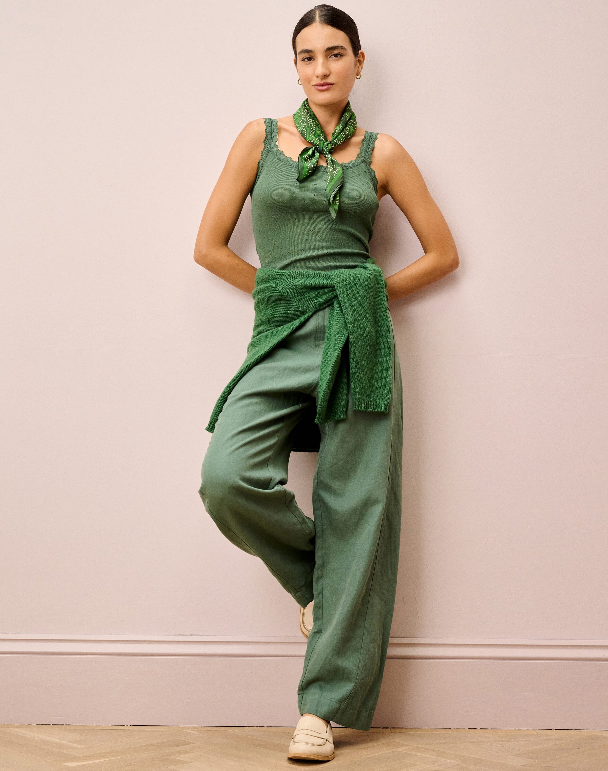 Lace Trim Scoop Camisole