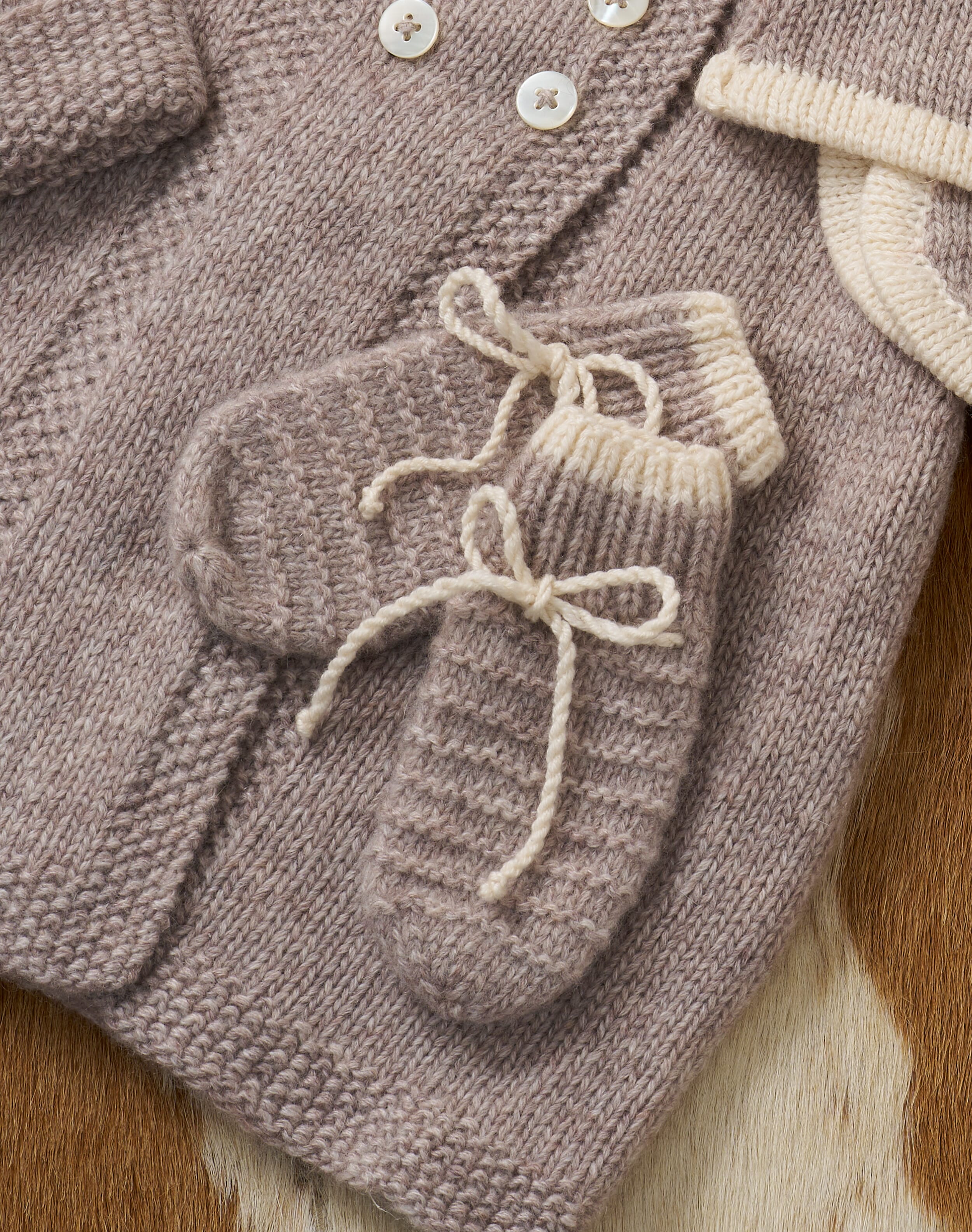 Cashmere Hand Knit Mittens
