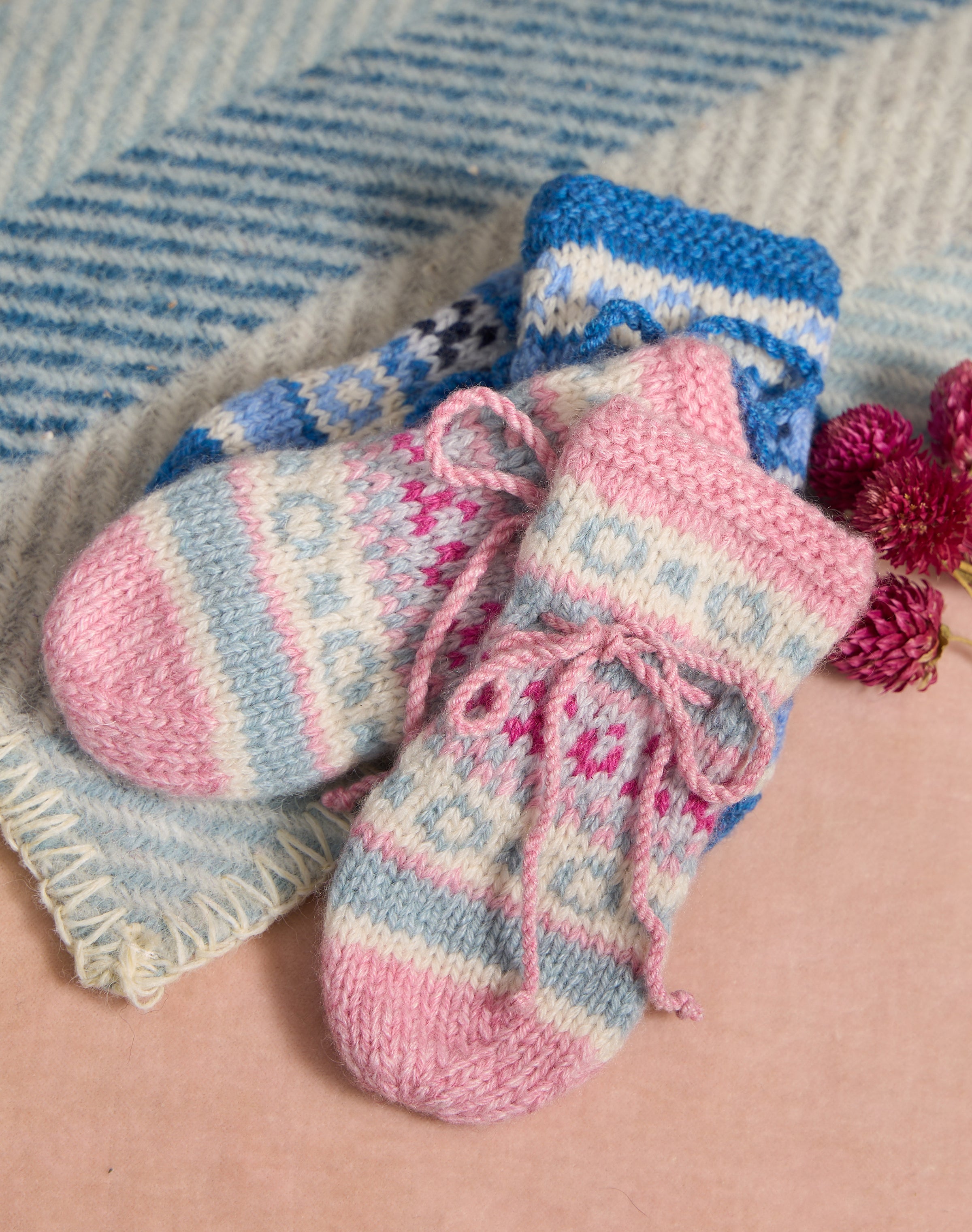 Cashmere Hand Knit Fair Isle Mittens