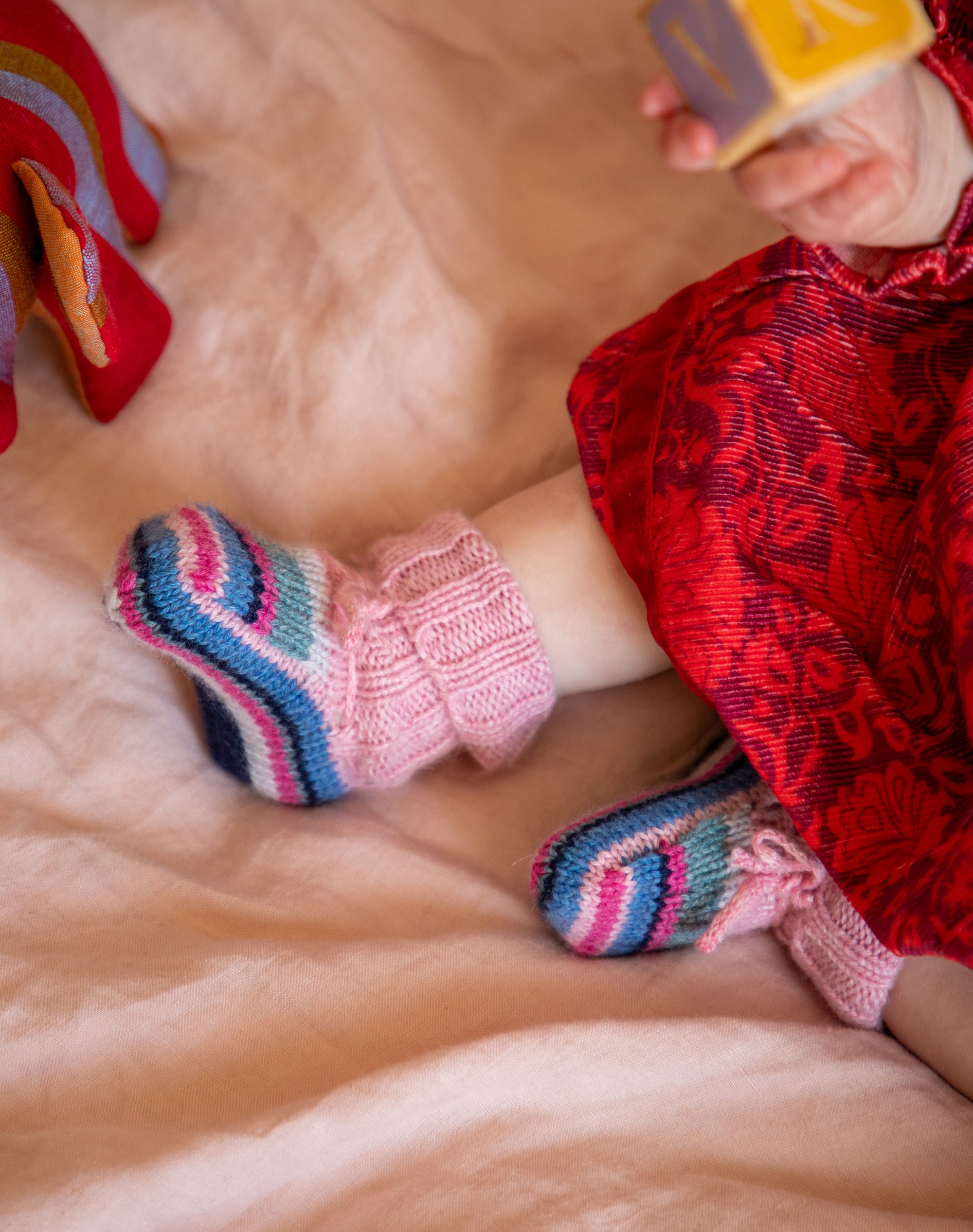 Cashmere Hand Knit Inca Bootees