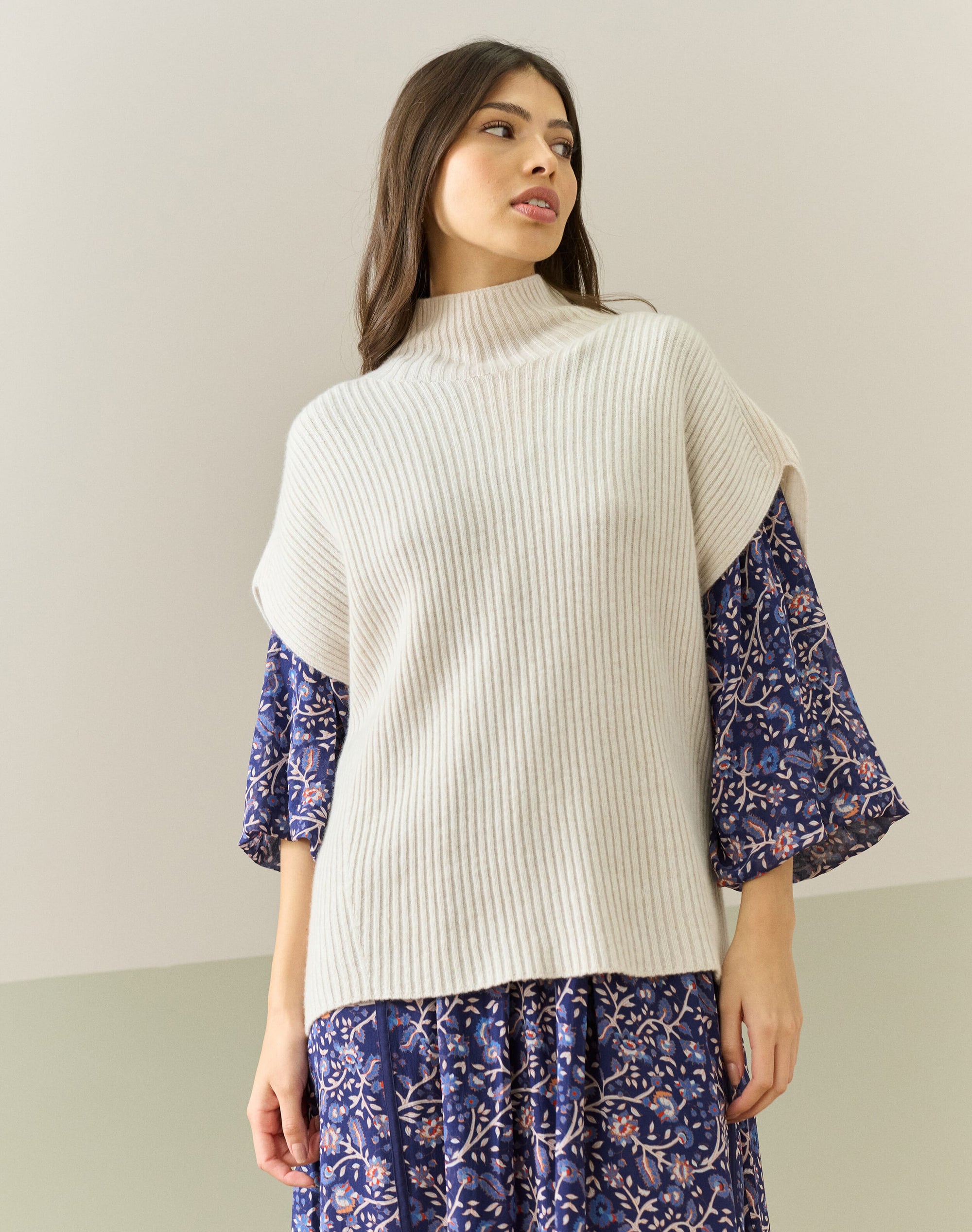 Cashmere Ribbed Poncho