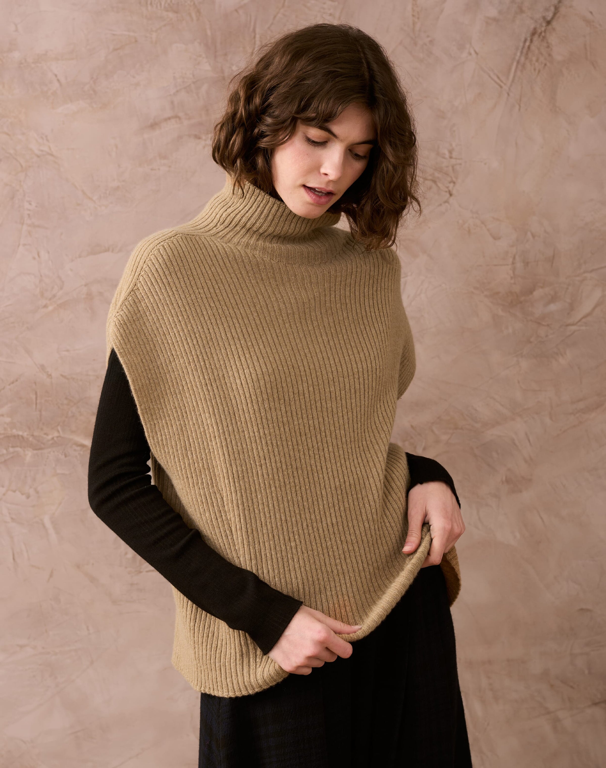 Cashmere Ribbed Poncho